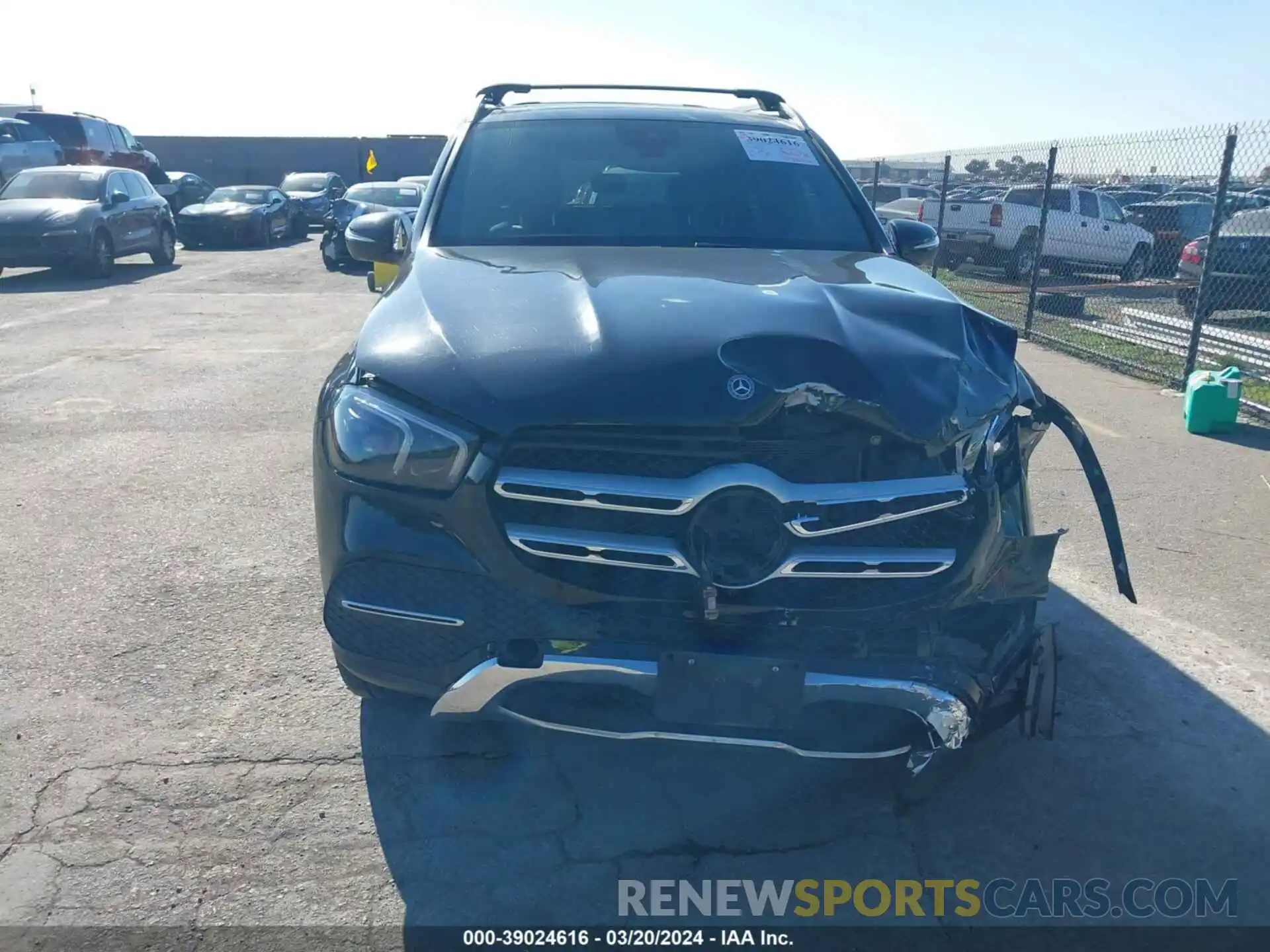 12 Photograph of a damaged car 4JGFB4KE6LA051971 MERCEDES-BENZ GLE 350 2020