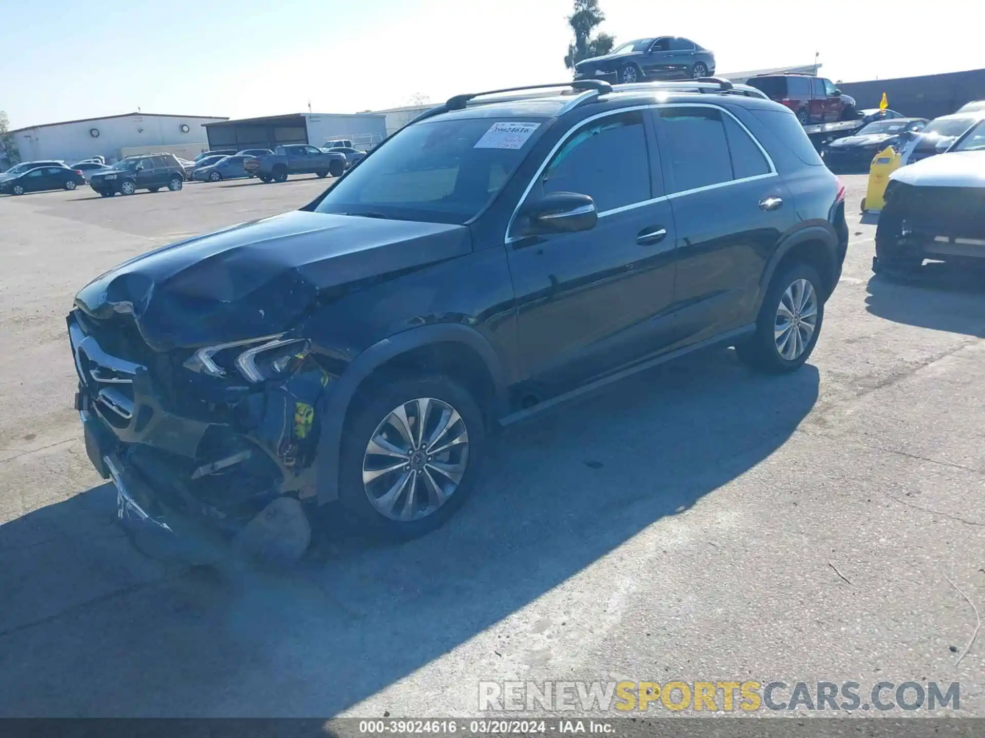 2 Photograph of a damaged car 4JGFB4KE6LA051971 MERCEDES-BENZ GLE 350 2020