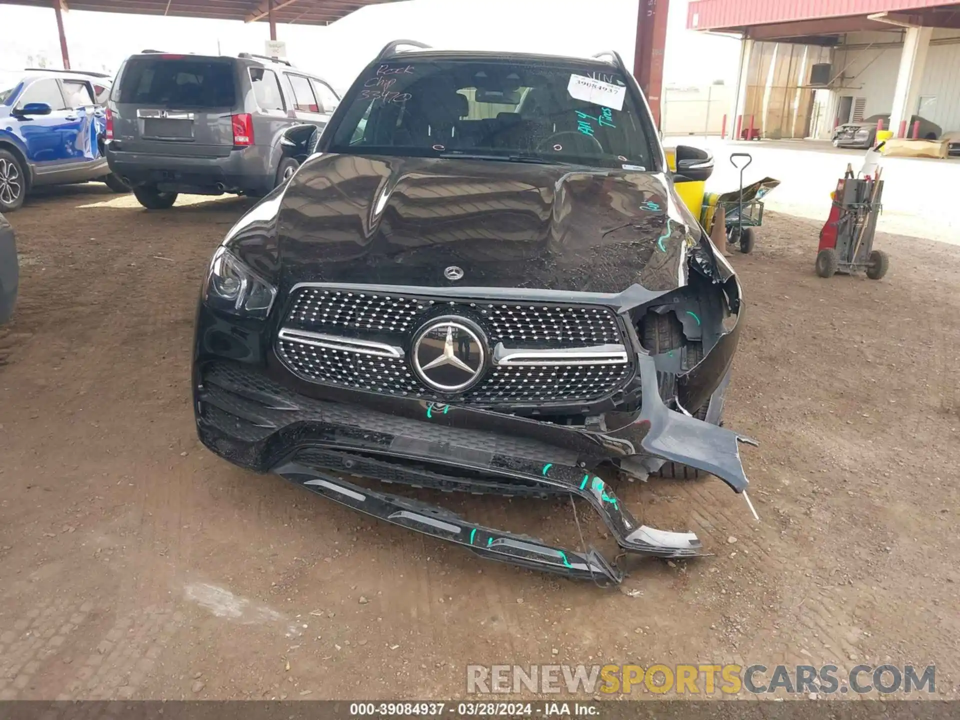 12 Photograph of a damaged car 4JGFB4KE8NA656271 MERCEDES-BENZ GLE 350 2022