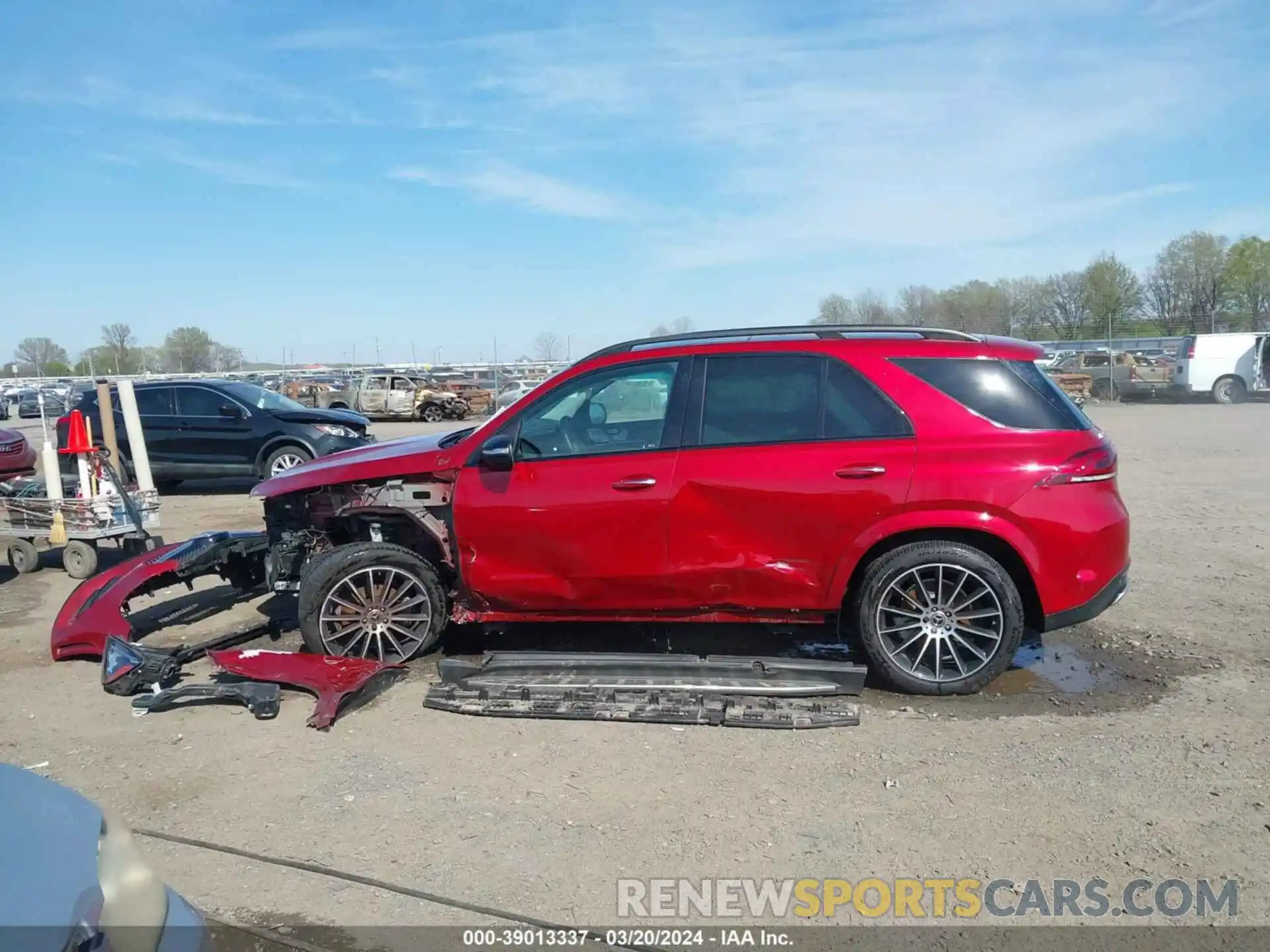 14 Photograph of a damaged car 4JGFB4JB5PA860455 MERCEDES-BENZ GLE 350 2023