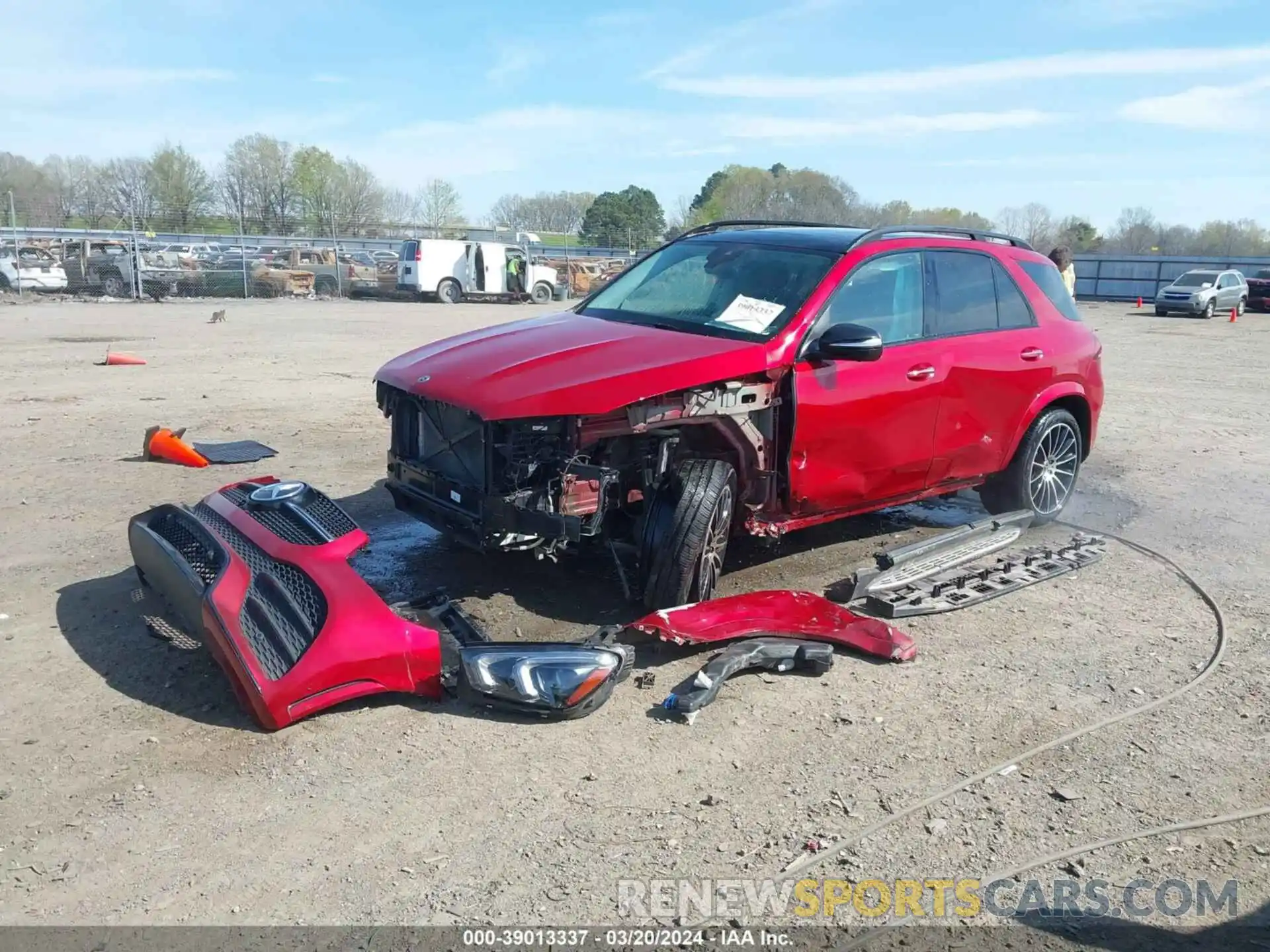 2 Photograph of a damaged car 4JGFB4JB5PA860455 MERCEDES-BENZ GLE 350 2023