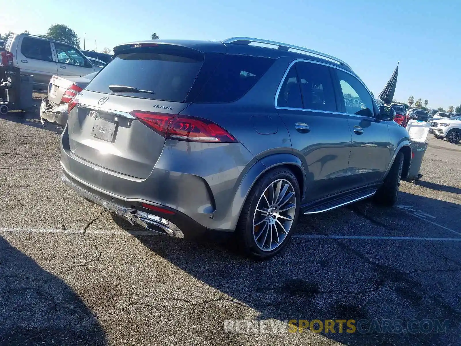 4 Photograph of a damaged car 4JGFB4KB4LA148480 MERCEDES-BENZ GLE 350 4M 2020