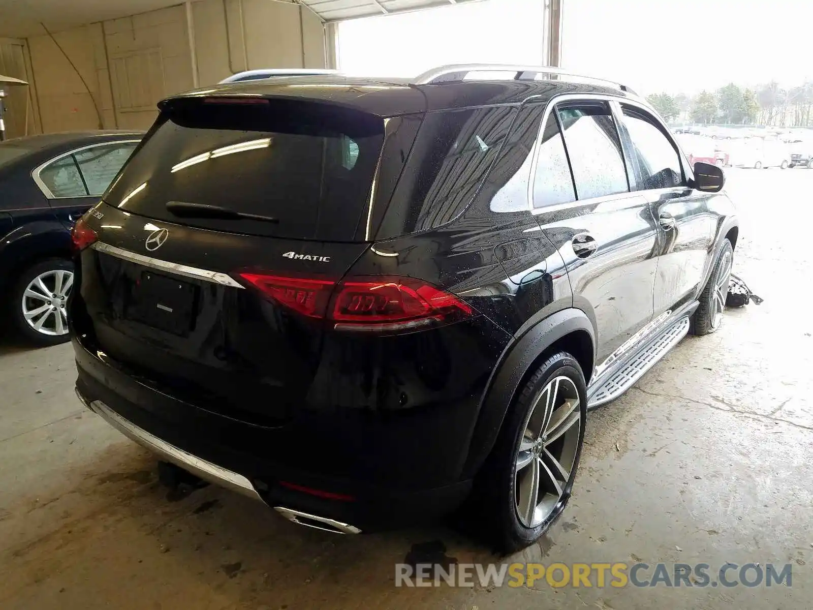 4 Photograph of a damaged car 4JGFB4KB5LA076110 MERCEDES-BENZ GLE 350 4M 2020