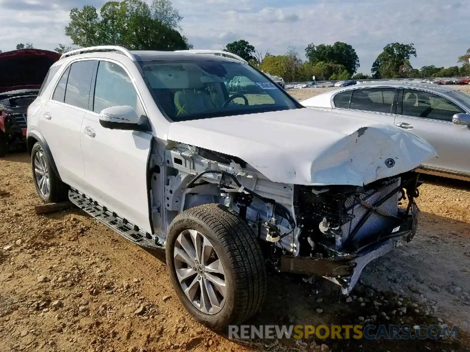 1 Photograph of a damaged car 4JGFB4KB7LA033193 MERCEDES-BENZ GLE 350 4M 2020