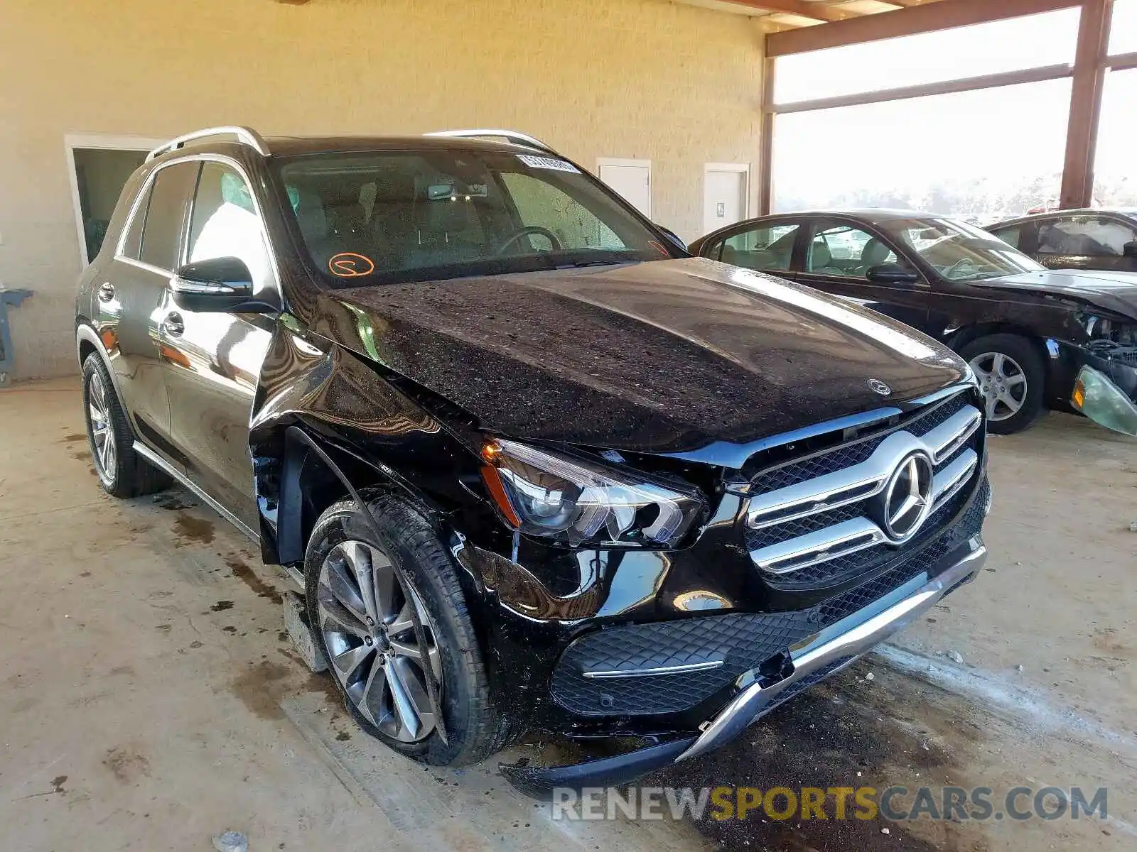 1 Photograph of a damaged car 4JGFB4KBXLA093341 MERCEDES-BENZ GLE 350 4M 2020