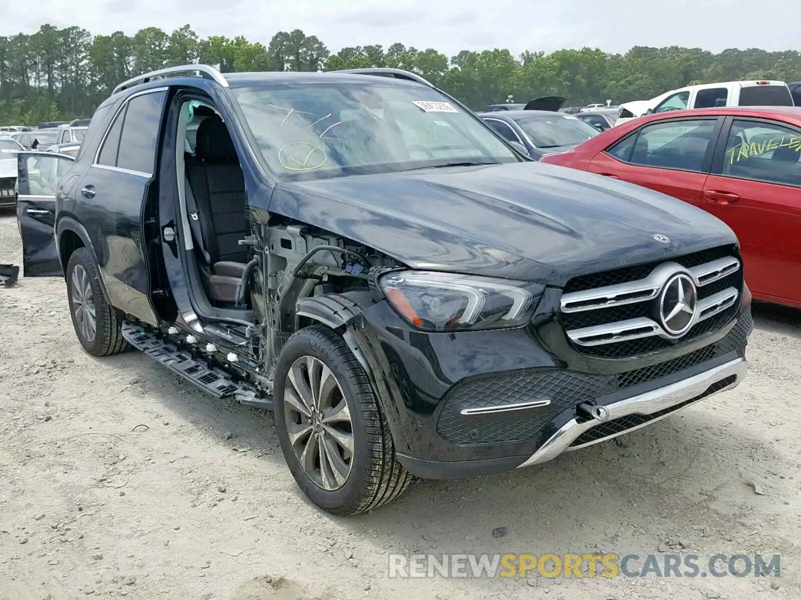 1 Photograph of a damaged car 4JGFB4KE1LA035872 MERCEDES-BENZ GLE 350 4M 2020