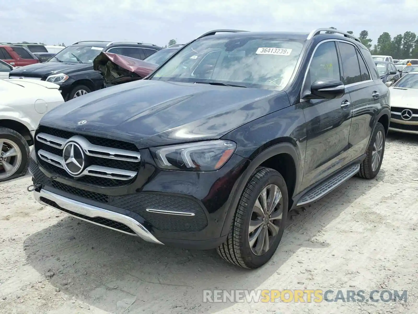 2 Photograph of a damaged car 4JGFB4KE1LA035872 MERCEDES-BENZ GLE 350 4M 2020