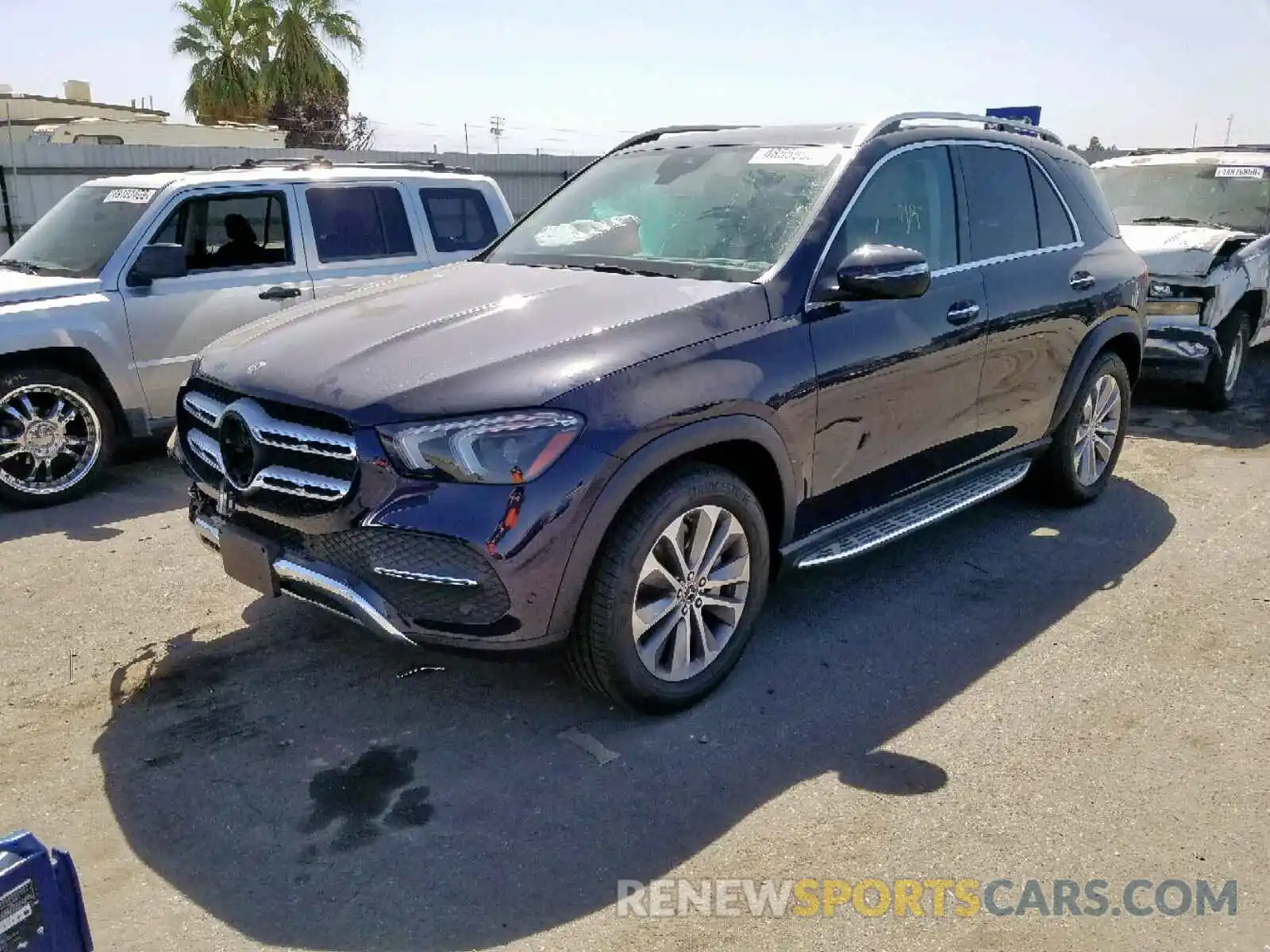 2 Photograph of a damaged car 4JGFB4KE3LA081803 MERCEDES-BENZ GLE 350 4M 2020