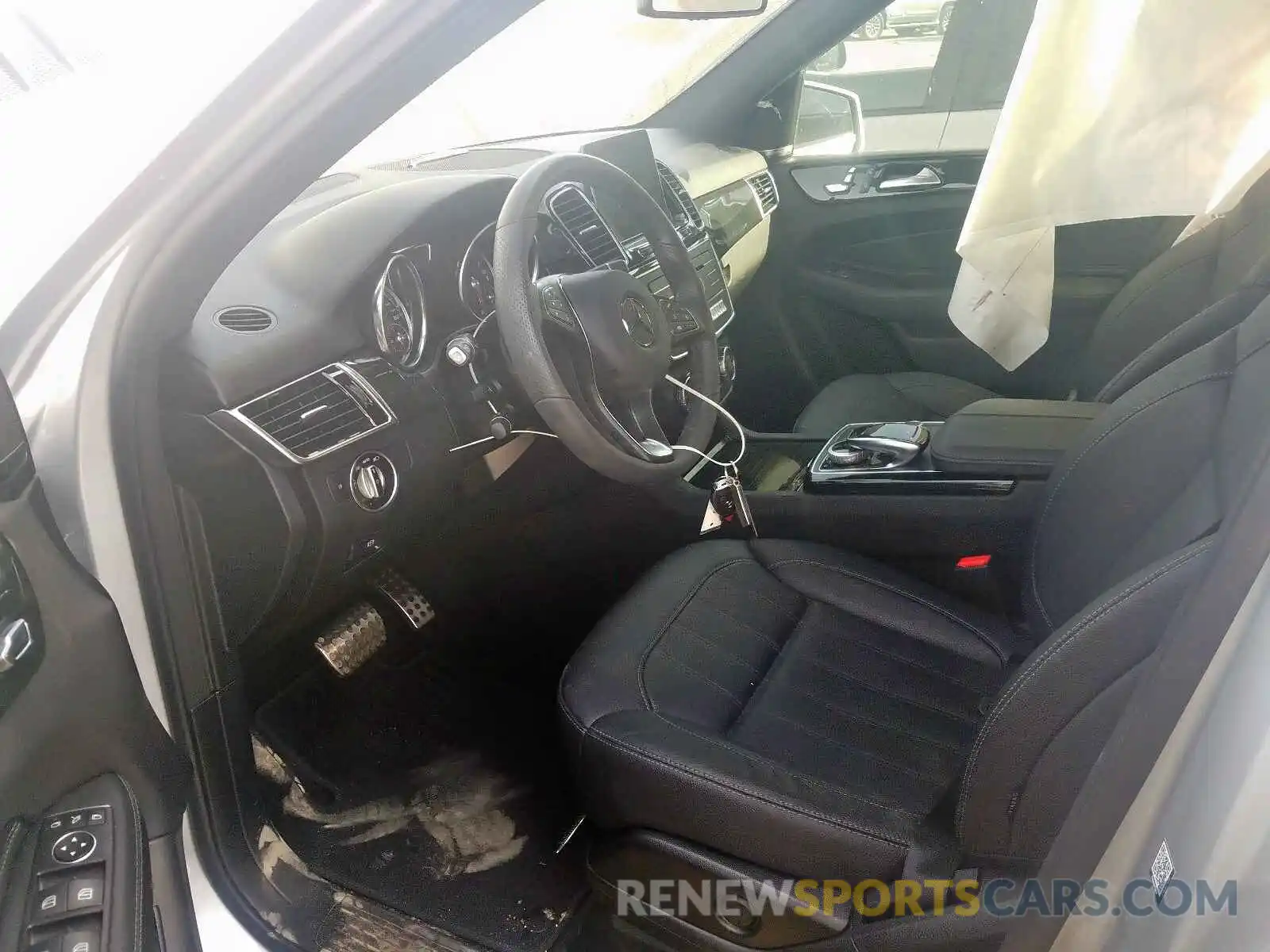 5 Photograph of a damaged car 4JGDA5GB0KB219000 MERCEDES-BENZ GLE 400 4M 2019