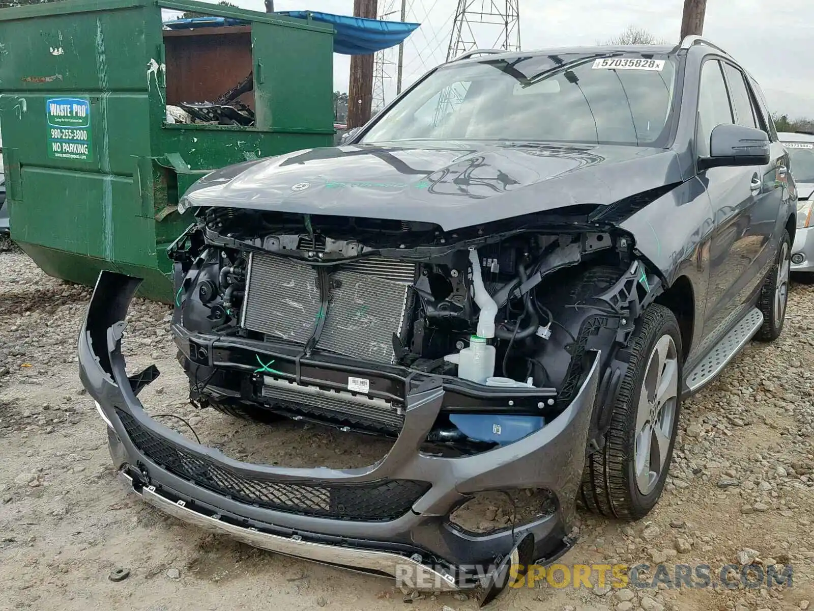 2 Photograph of a damaged car 4JGDA5GB5KB209899 MERCEDES-BENZ GLE 400 4M 2019