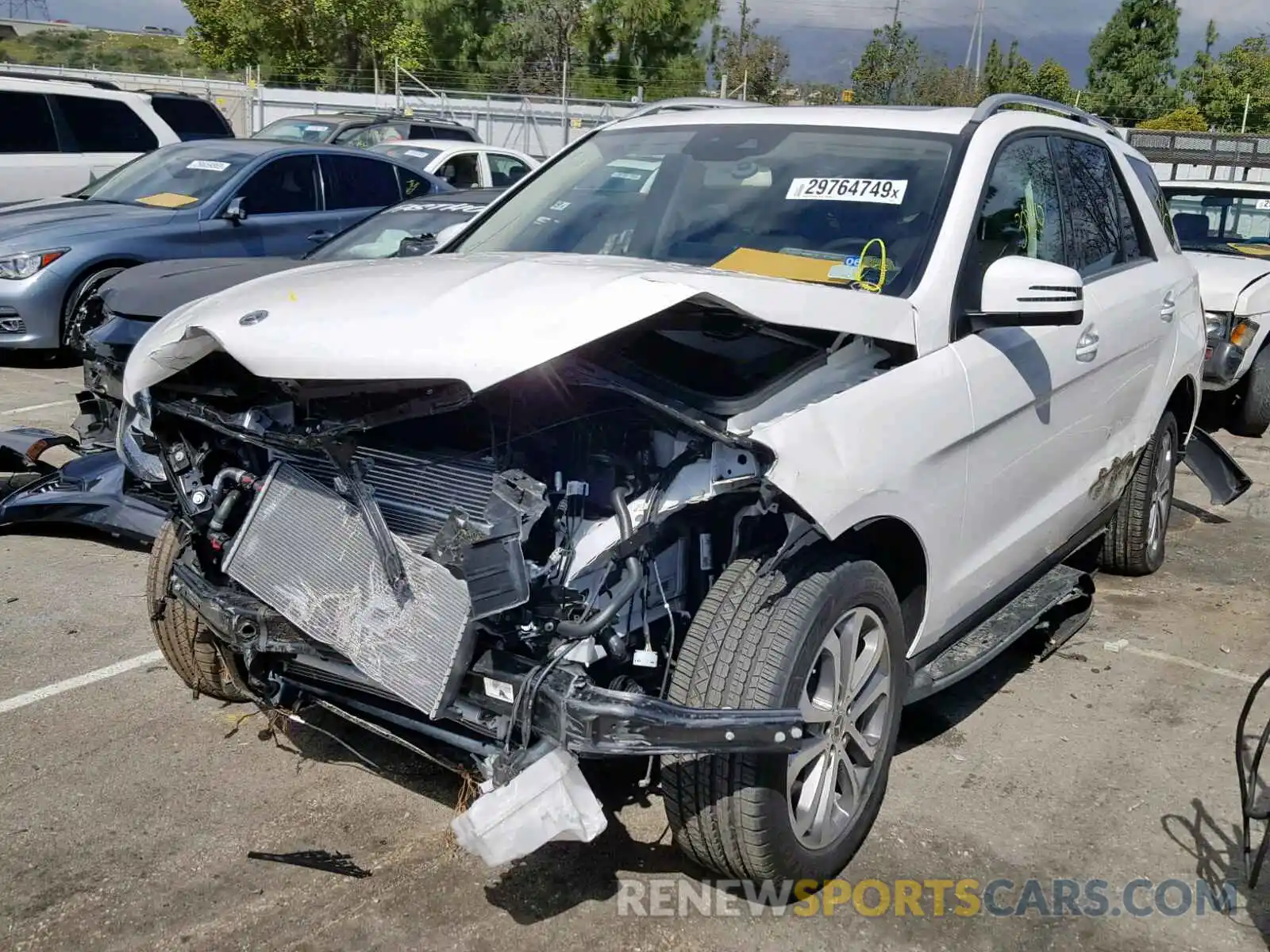 2 Photograph of a damaged car 4JGDA5GB7KB209290 MERCEDES-BENZ GLE 400 4M 2019