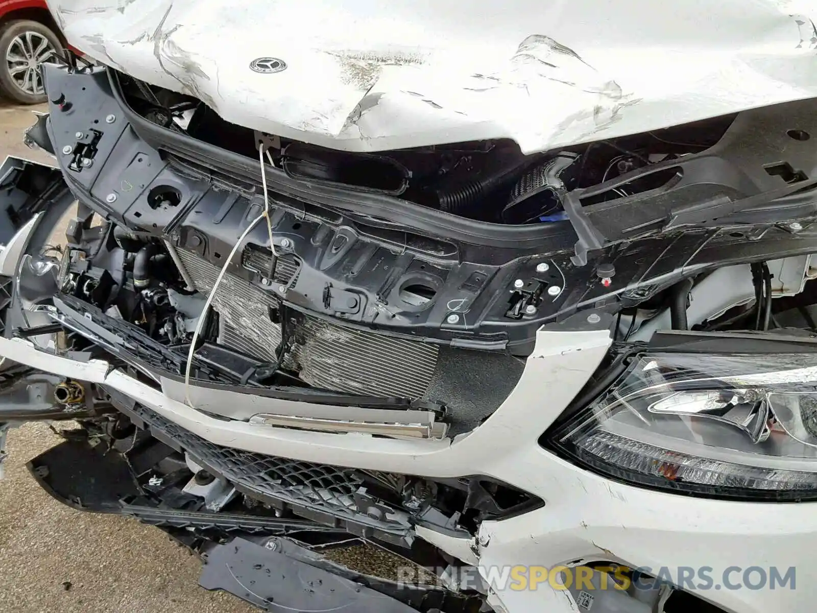 9 Photograph of a damaged car 4JGDA5GB8KB214546 MERCEDES-BENZ GLE 400 4M 2019