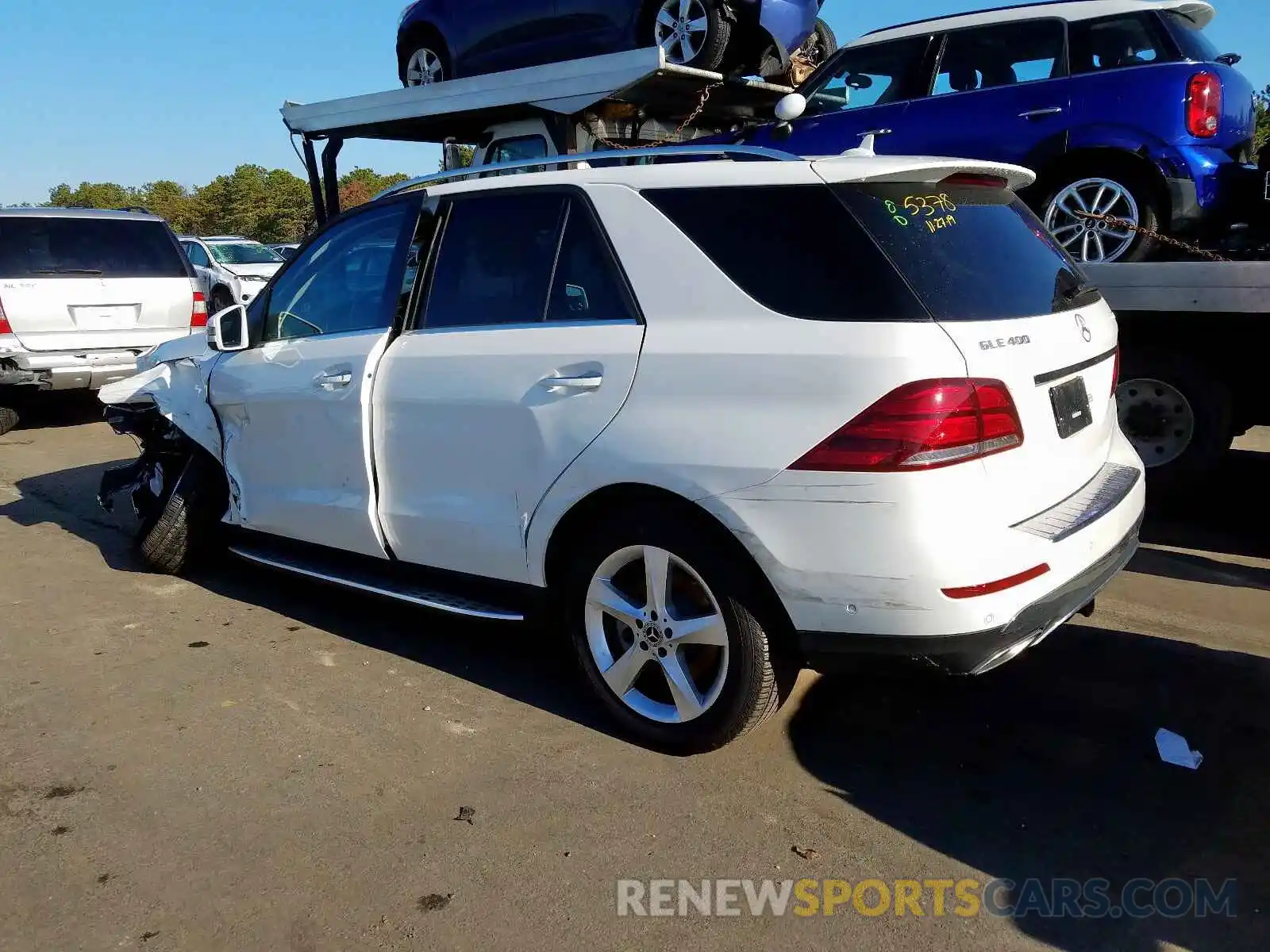 3 Photograph of a damaged car 4JGDA5GBXKB206528 MERCEDES-BENZ GLE 400 4M 2019