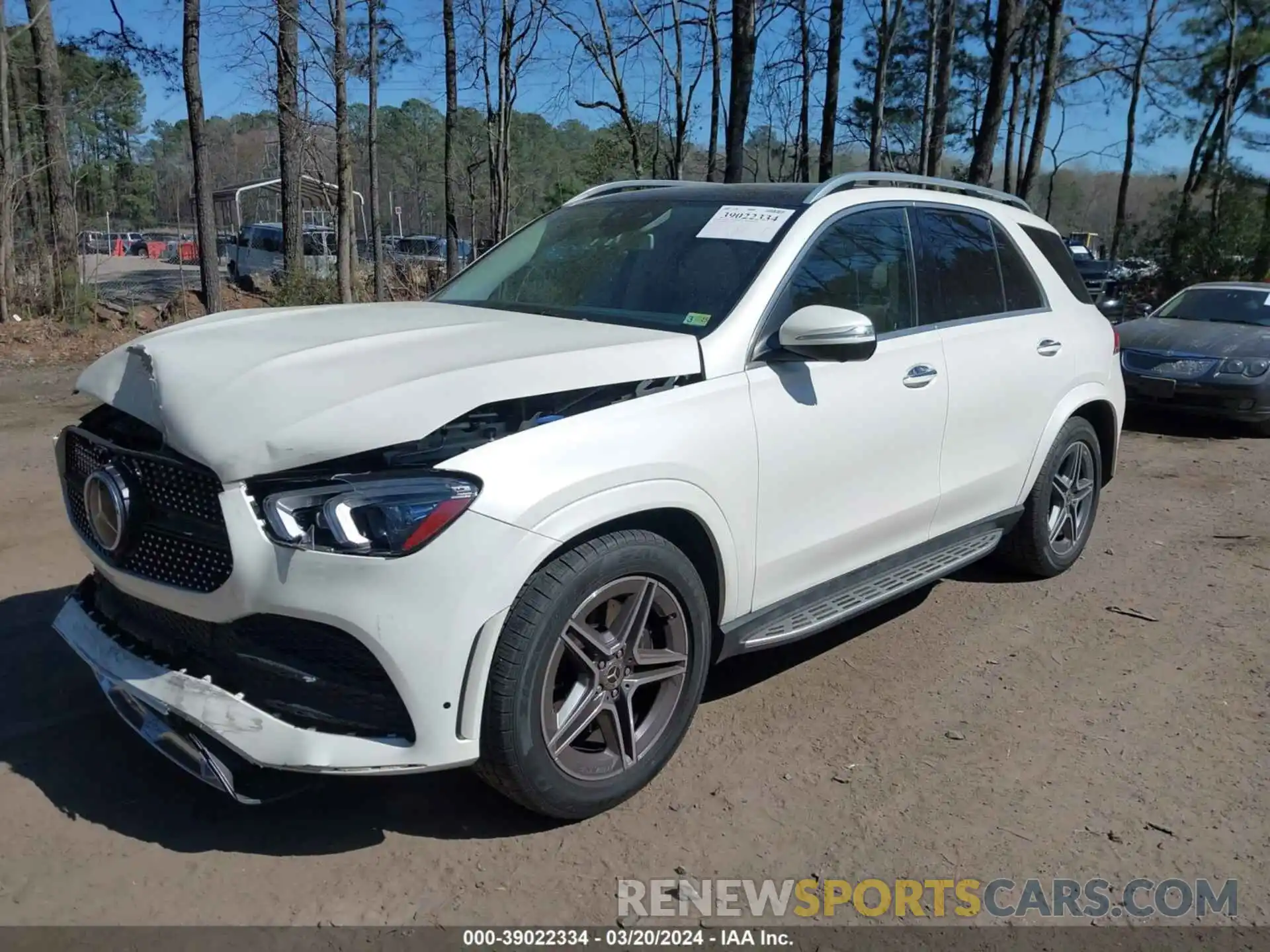 2 Photograph of a damaged car 4JGFB5KE1LA070031 MERCEDES-BENZ GLE 450 2020