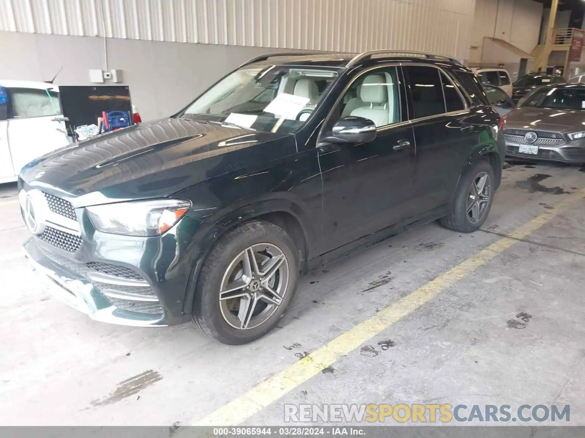 2 Photograph of a damaged car 4JGFB5KE2MA513594 MERCEDES-BENZ GLE 450 2021