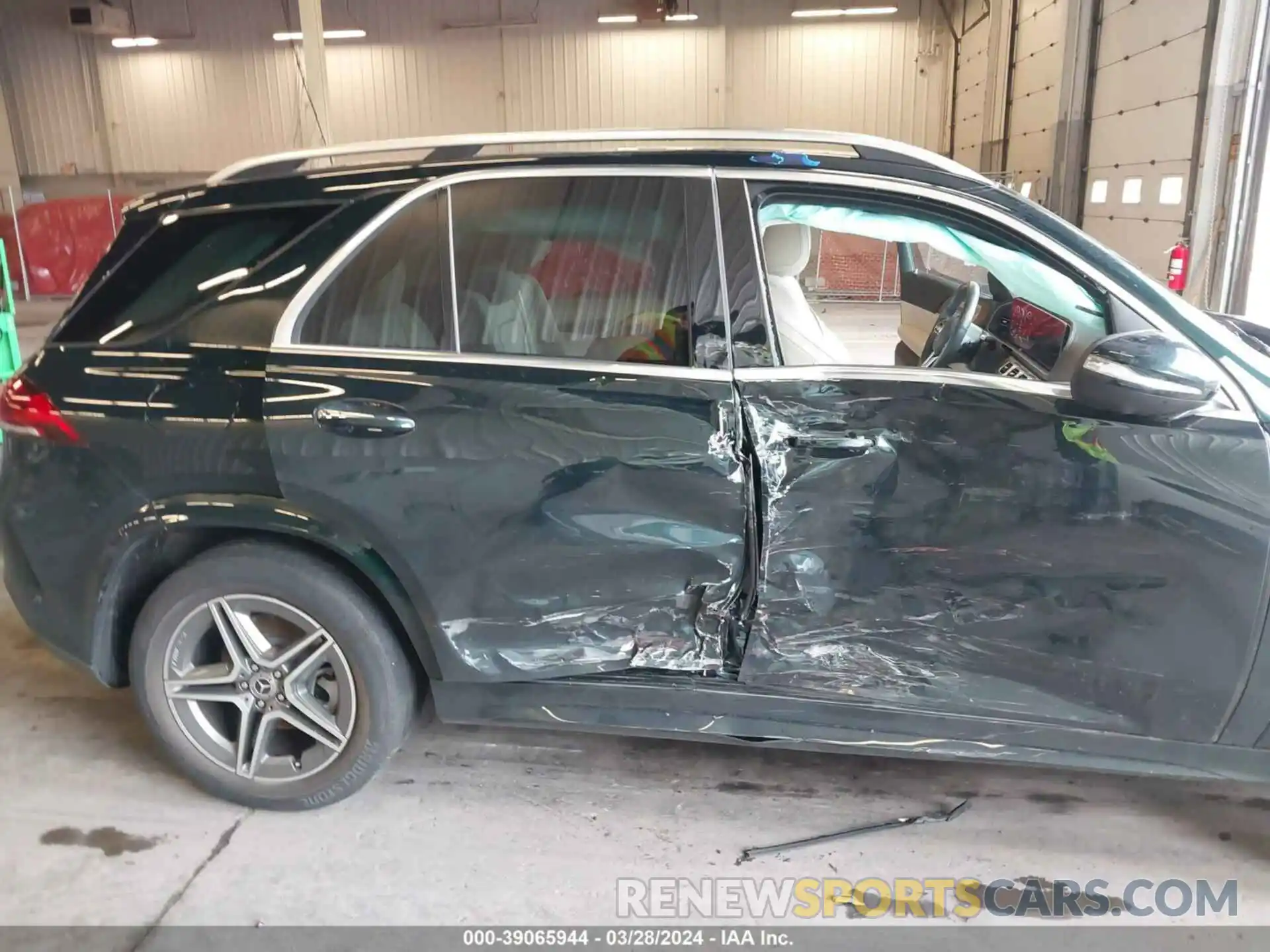 6 Photograph of a damaged car 4JGFB5KE2MA513594 MERCEDES-BENZ GLE 450 2021