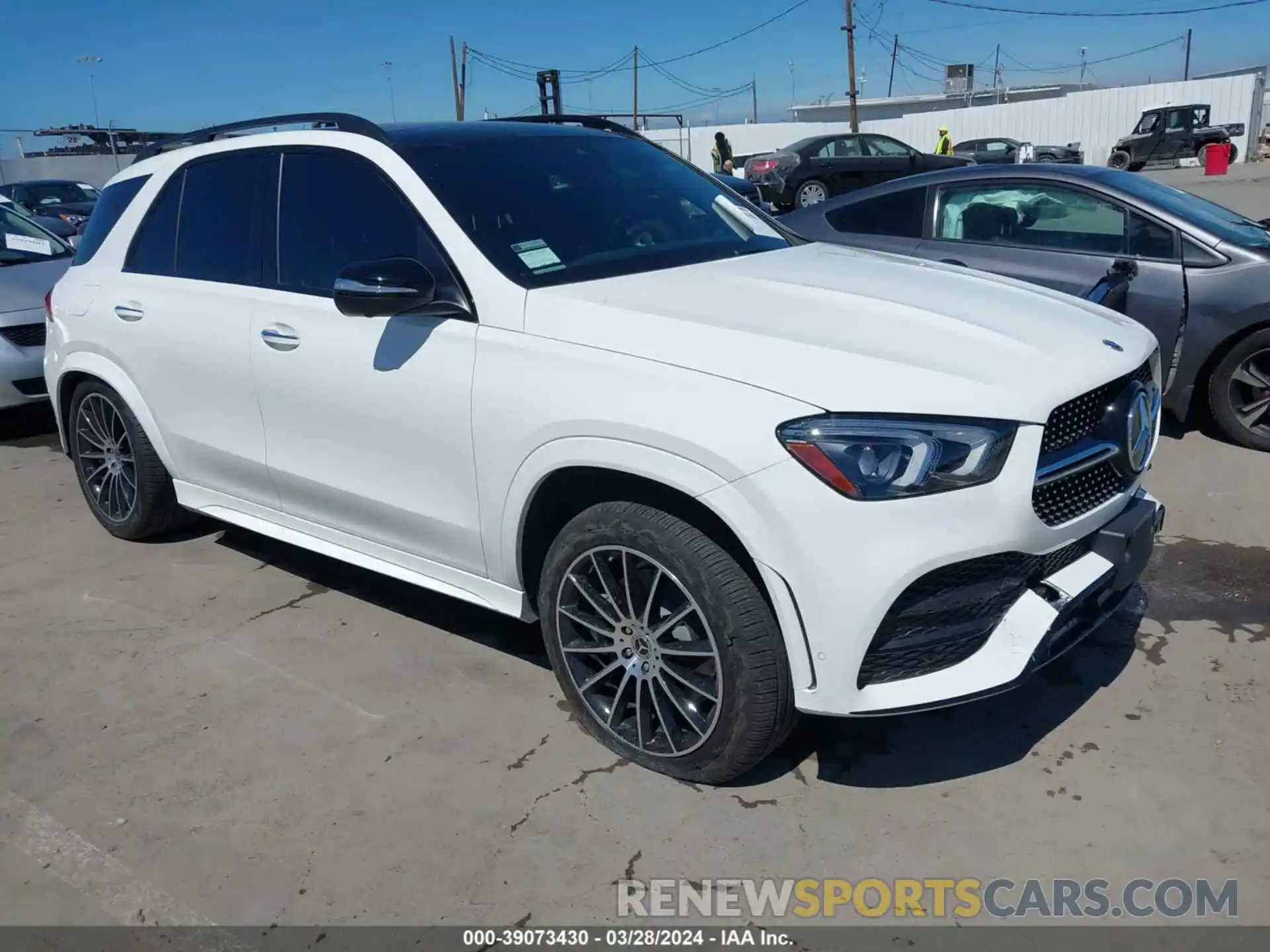 1 Фотография поврежденного автомобиля 4JGFB5KB4PA935571 MERCEDES-BENZ GLE 450 2023