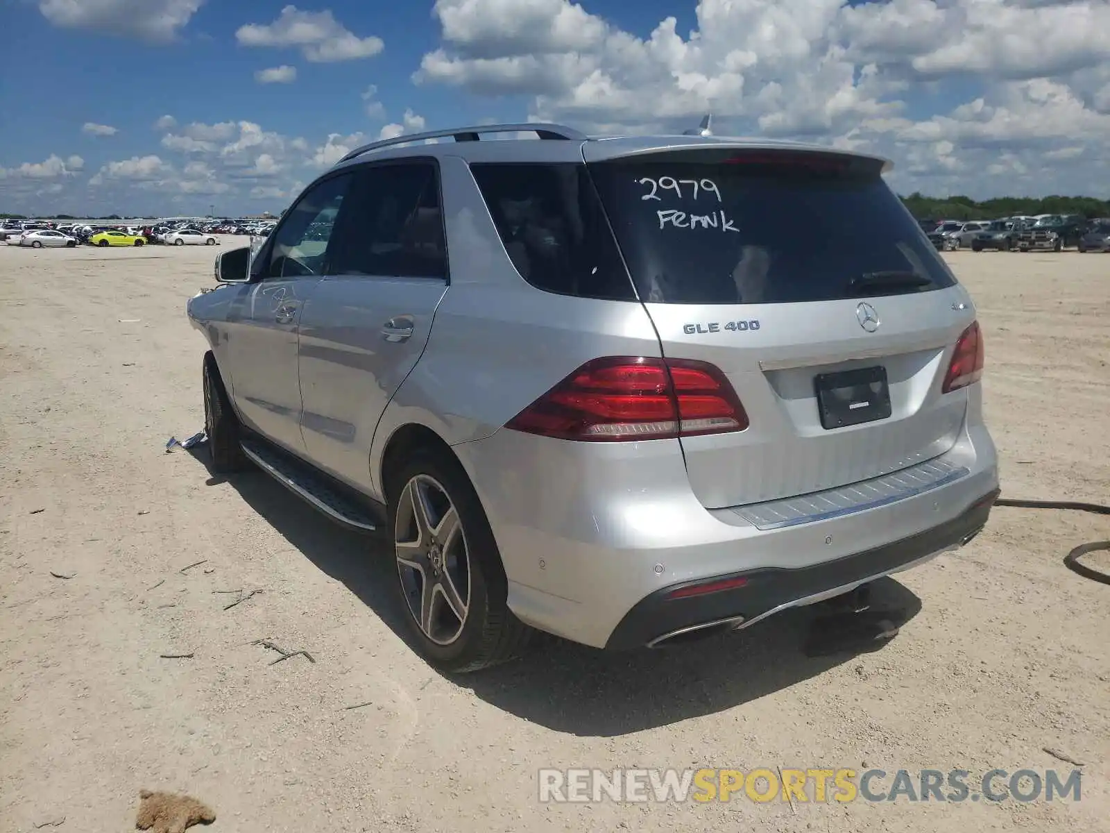 3 Photograph of a damaged car 4JGDA5GB0KB205307 MERCEDES-BENZ GLE-CLASS 2019