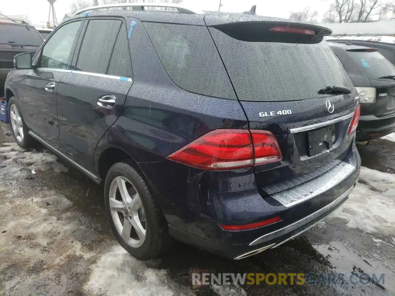 3 Photograph of a damaged car 4JGDA5GB0KB205596 MERCEDES-BENZ GLE-CLASS 2019