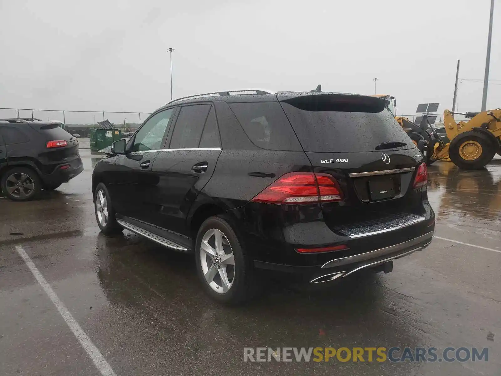 3 Photograph of a damaged car 4JGDA5GB0KB207526 MERCEDES-BENZ GLE-CLASS 2019