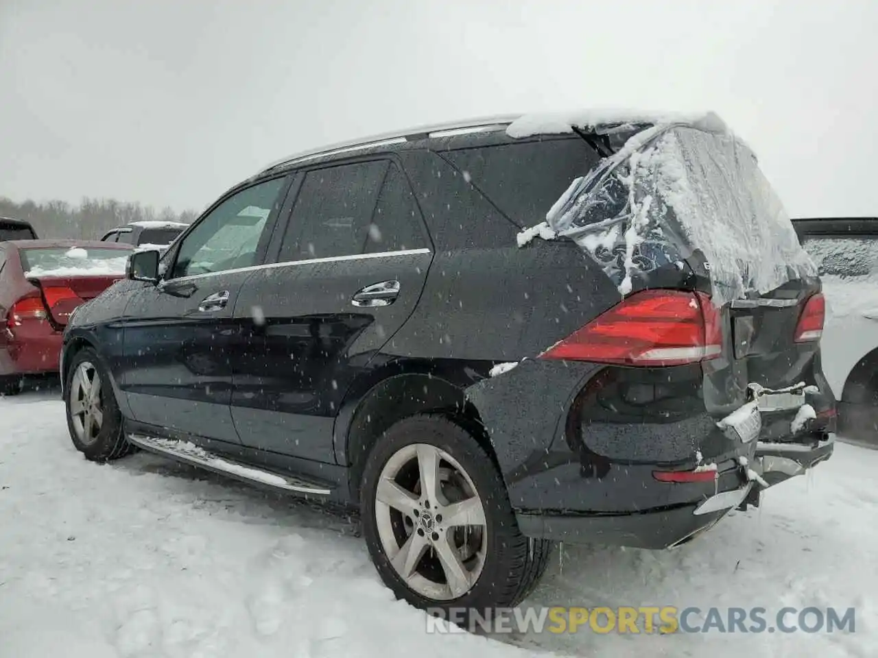 2 Photograph of a damaged car 4JGDA5GB0KB212595 MERCEDES-BENZ GLE-CLASS 2019