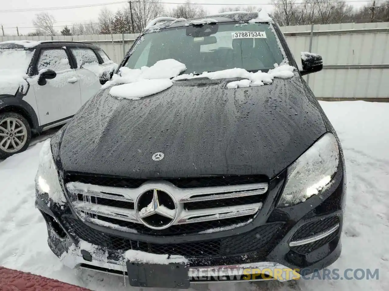 5 Photograph of a damaged car 4JGDA5GB0KB212595 MERCEDES-BENZ GLE-CLASS 2019