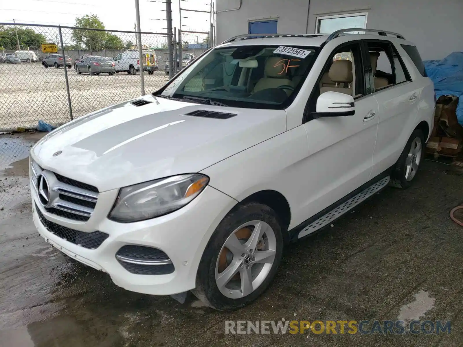 2 Photograph of a damaged car 4JGDA5GB2KB215756 MERCEDES-BENZ GLE-CLASS 2019