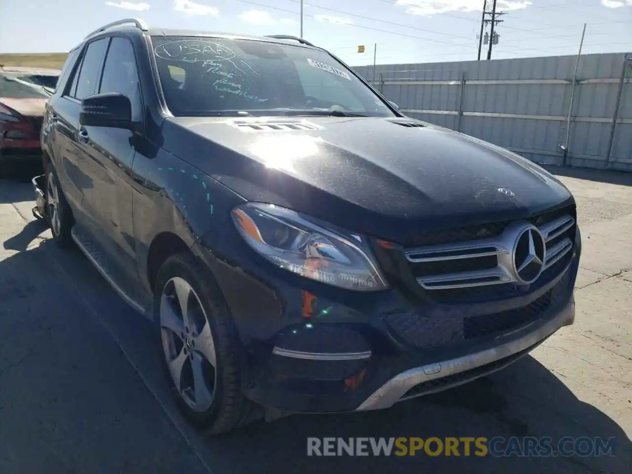 1 Photograph of a damaged car 4JGDA5GB3KB205480 MERCEDES-BENZ GLE-CLASS 2019