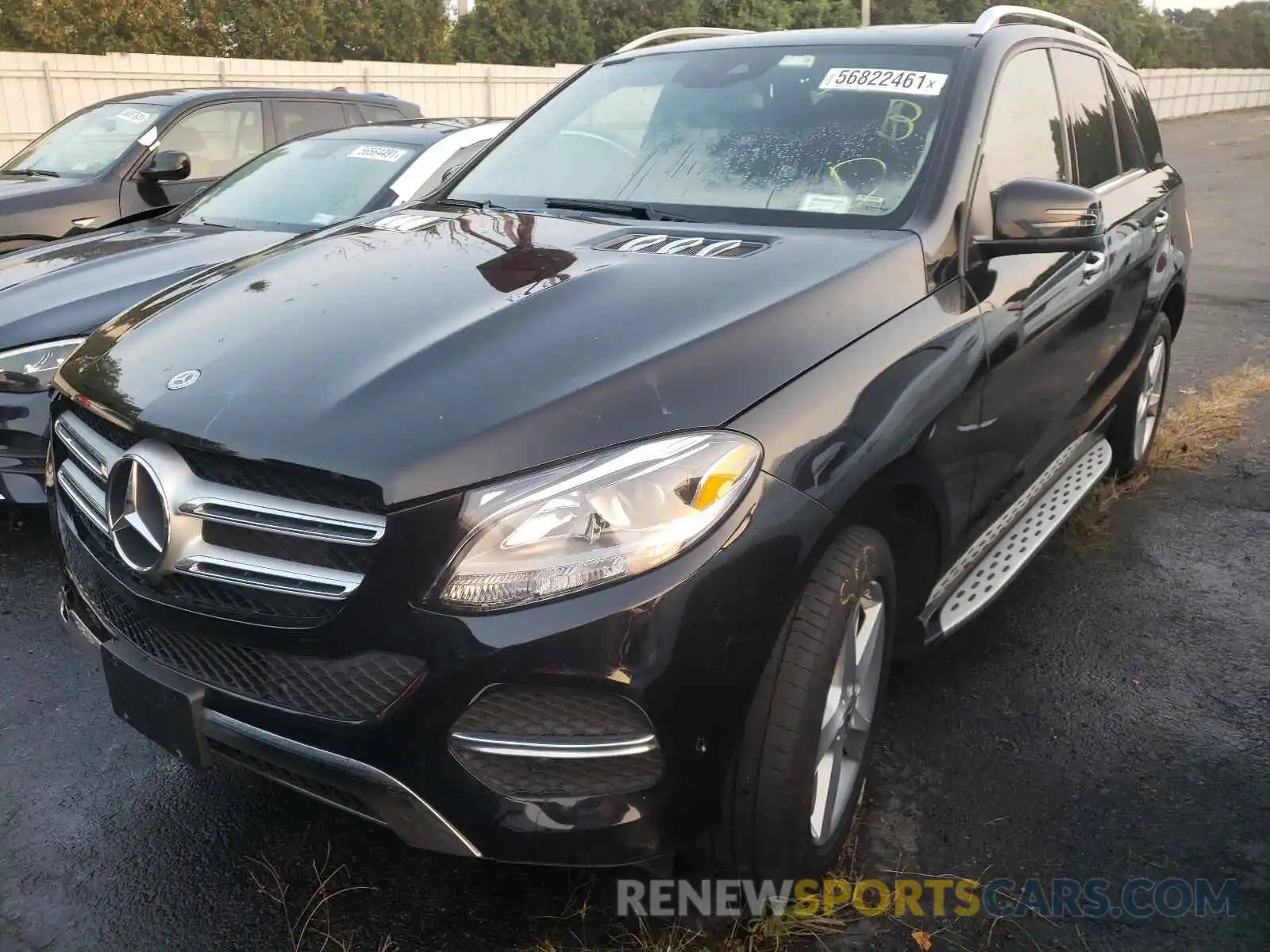 2 Photograph of a damaged car 4JGDA5GB3KB208573 MERCEDES-BENZ GLE-CLASS 2019