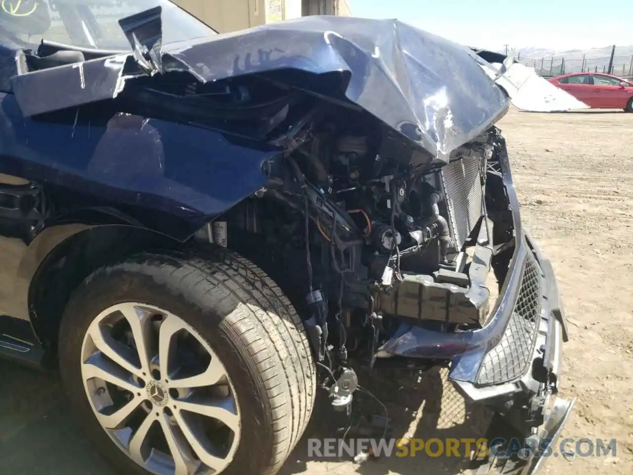 9 Photograph of a damaged car 4JGDA5GB4KB216990 MERCEDES-BENZ GLE-CLASS 2019