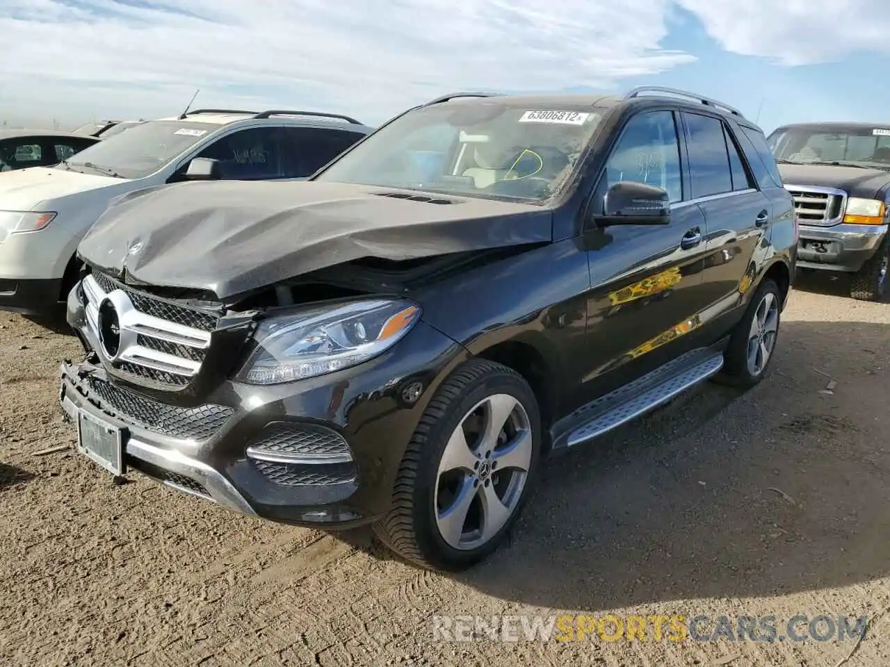 2 Photograph of a damaged car 4JGDA5GB5KB210809 MERCEDES-BENZ GLE-CLASS 2019