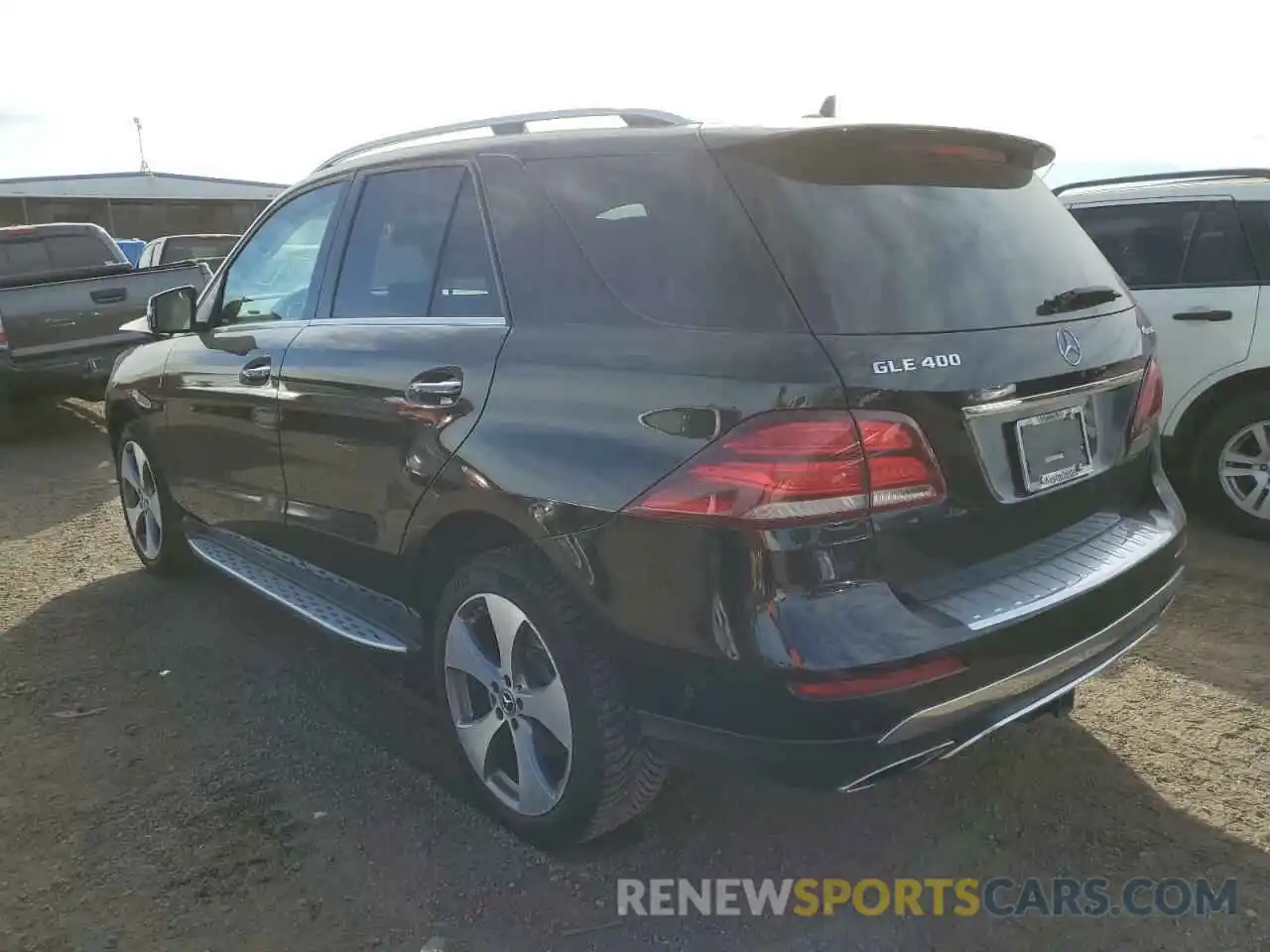 3 Photograph of a damaged car 4JGDA5GB5KB210809 MERCEDES-BENZ GLE-CLASS 2019