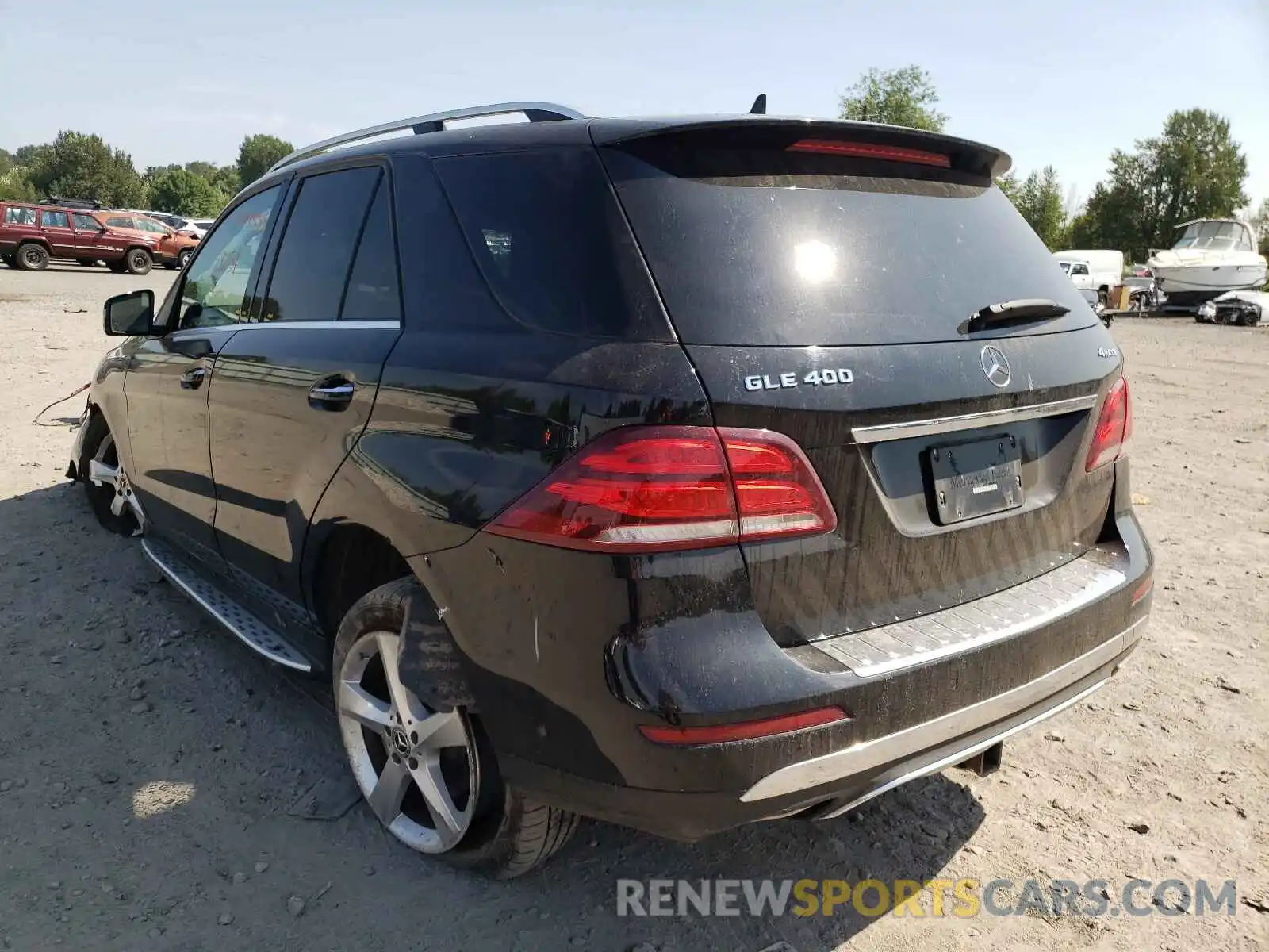 3 Photograph of a damaged car 4JGDA5GB5KB214164 MERCEDES-BENZ GLE-CLASS 2019