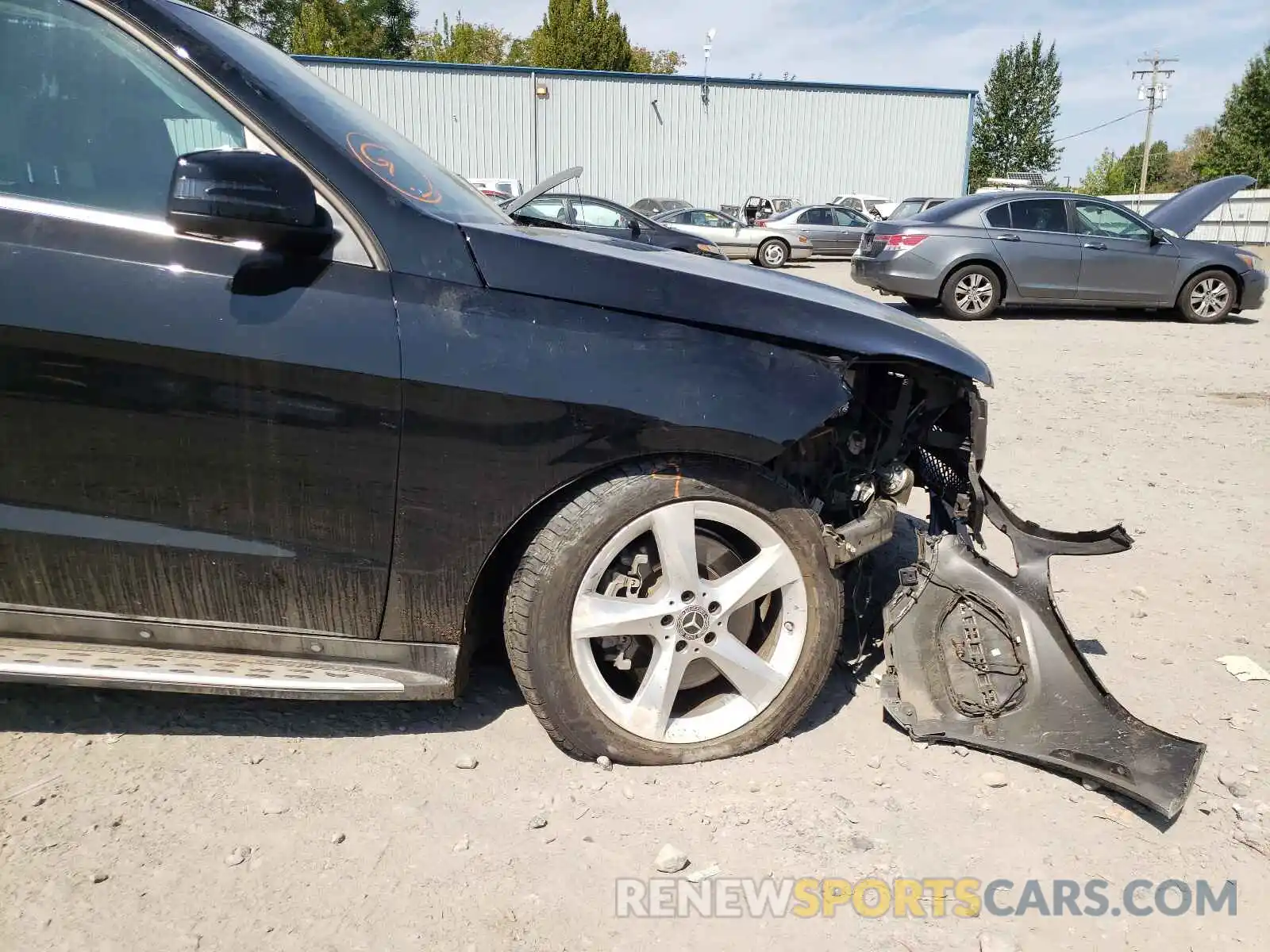 9 Photograph of a damaged car 4JGDA5GB5KB214164 MERCEDES-BENZ GLE-CLASS 2019