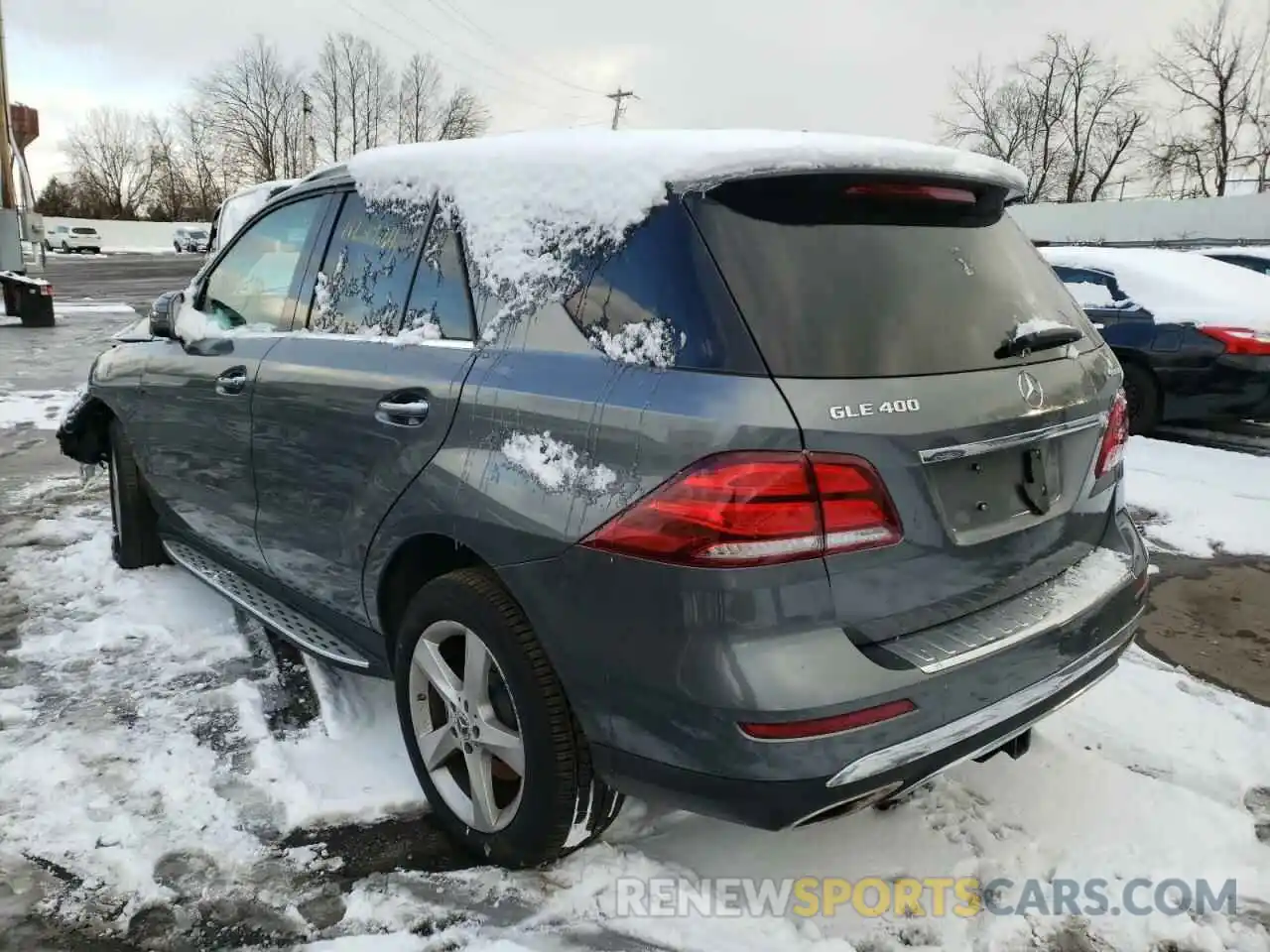 3 Photograph of a damaged car 4JGDA5GB5KB218926 MERCEDES-BENZ GLE-CLASS 2019