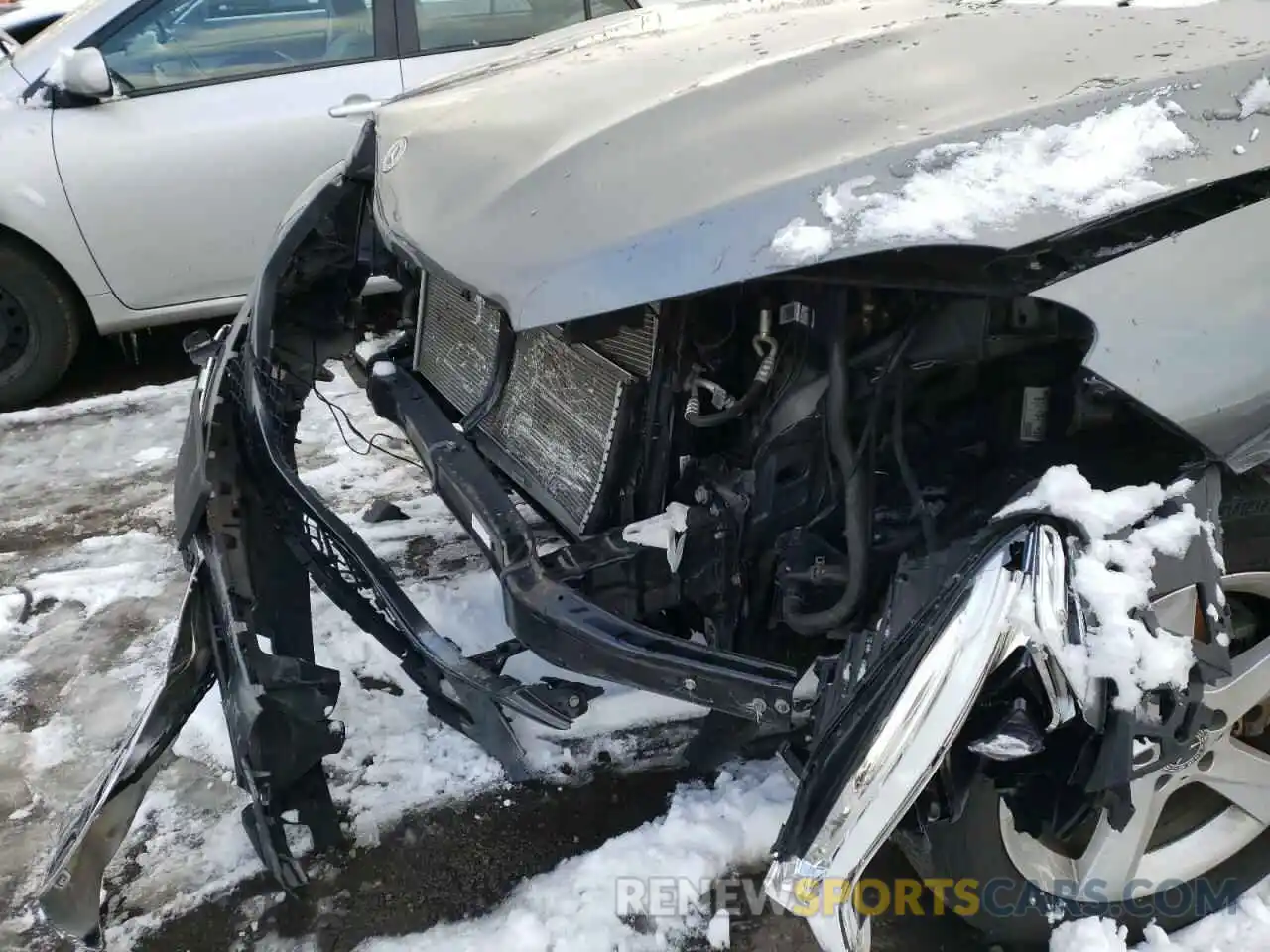 9 Photograph of a damaged car 4JGDA5GB5KB218926 MERCEDES-BENZ GLE-CLASS 2019