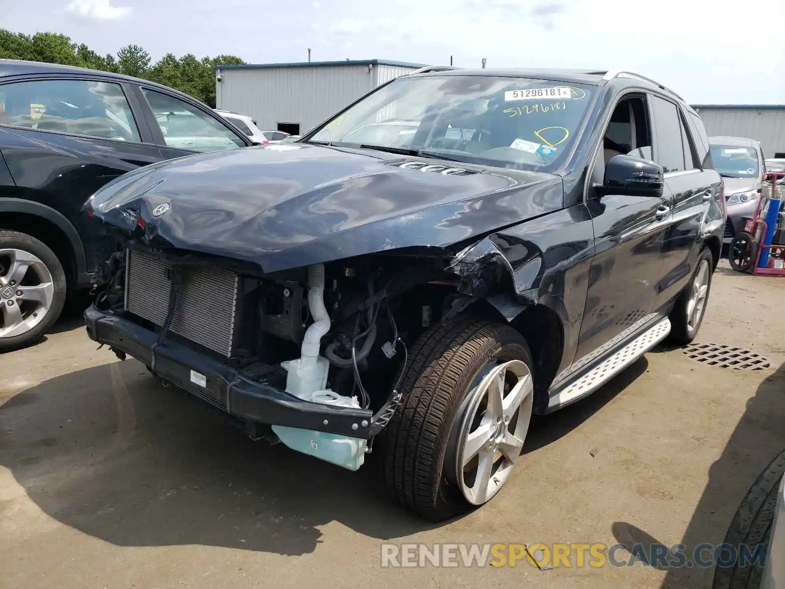 2 Photograph of a damaged car 4JGDA5GB6KB208907 MERCEDES-BENZ GLE-CLASS 2019