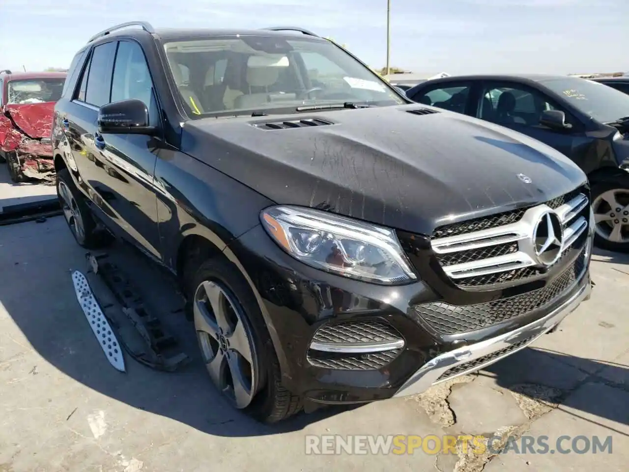 1 Photograph of a damaged car 4JGDA5GB7KB210326 MERCEDES-BENZ GLE-CLASS 2019