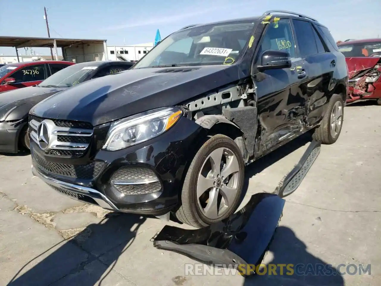 2 Photograph of a damaged car 4JGDA5GB7KB210326 MERCEDES-BENZ GLE-CLASS 2019