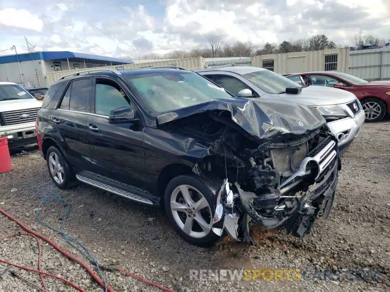 4 Photograph of a damaged car 4JGDA5GB7KB210939 MERCEDES-BENZ GLE-CLASS 2019