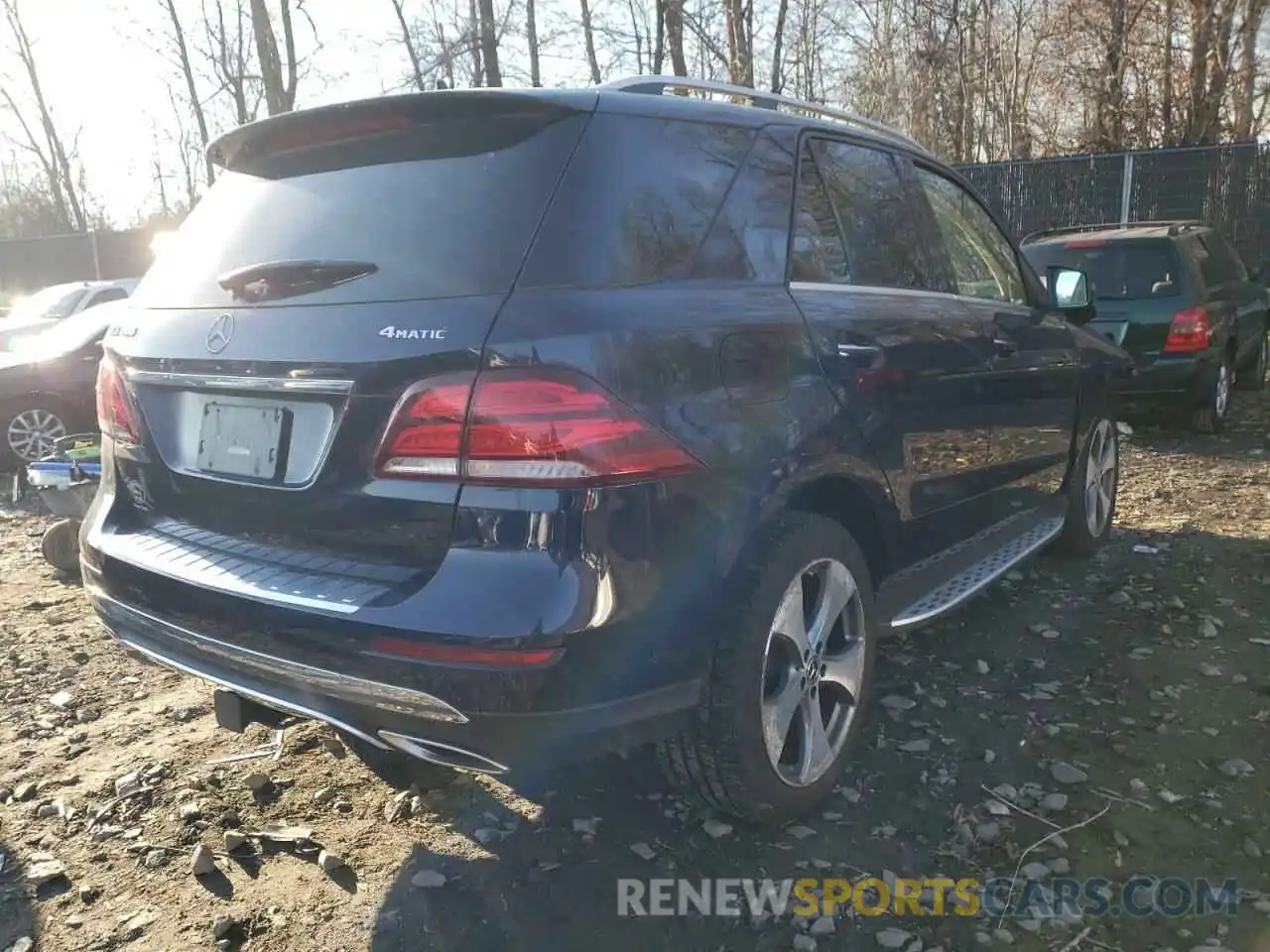 4 Photograph of a damaged car 4JGDA5GB8KB206494 MERCEDES-BENZ GLE-CLASS 2019