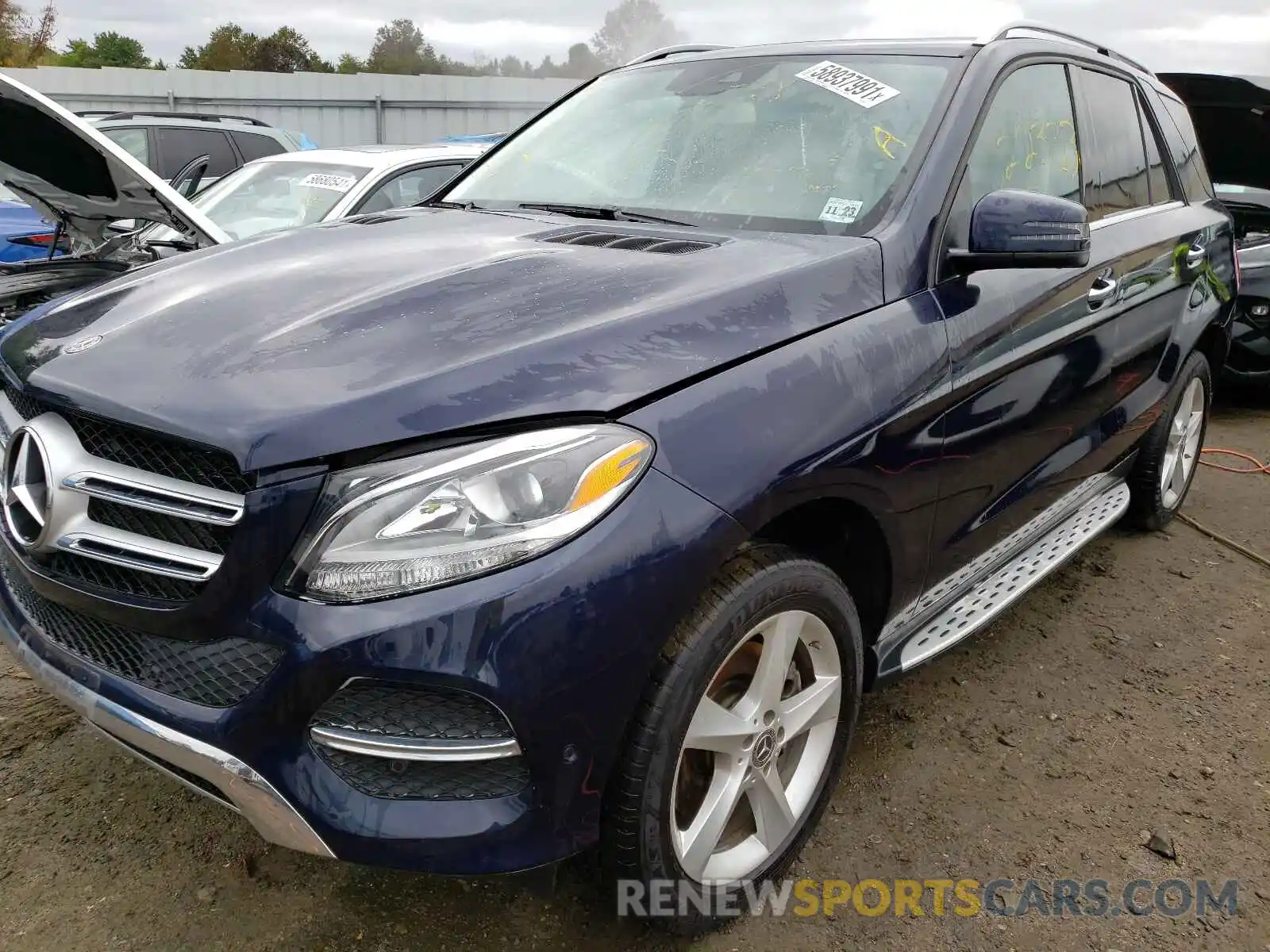 2 Photograph of a damaged car 4JGDA5GBXKB215049 MERCEDES-BENZ GLE-CLASS 2019