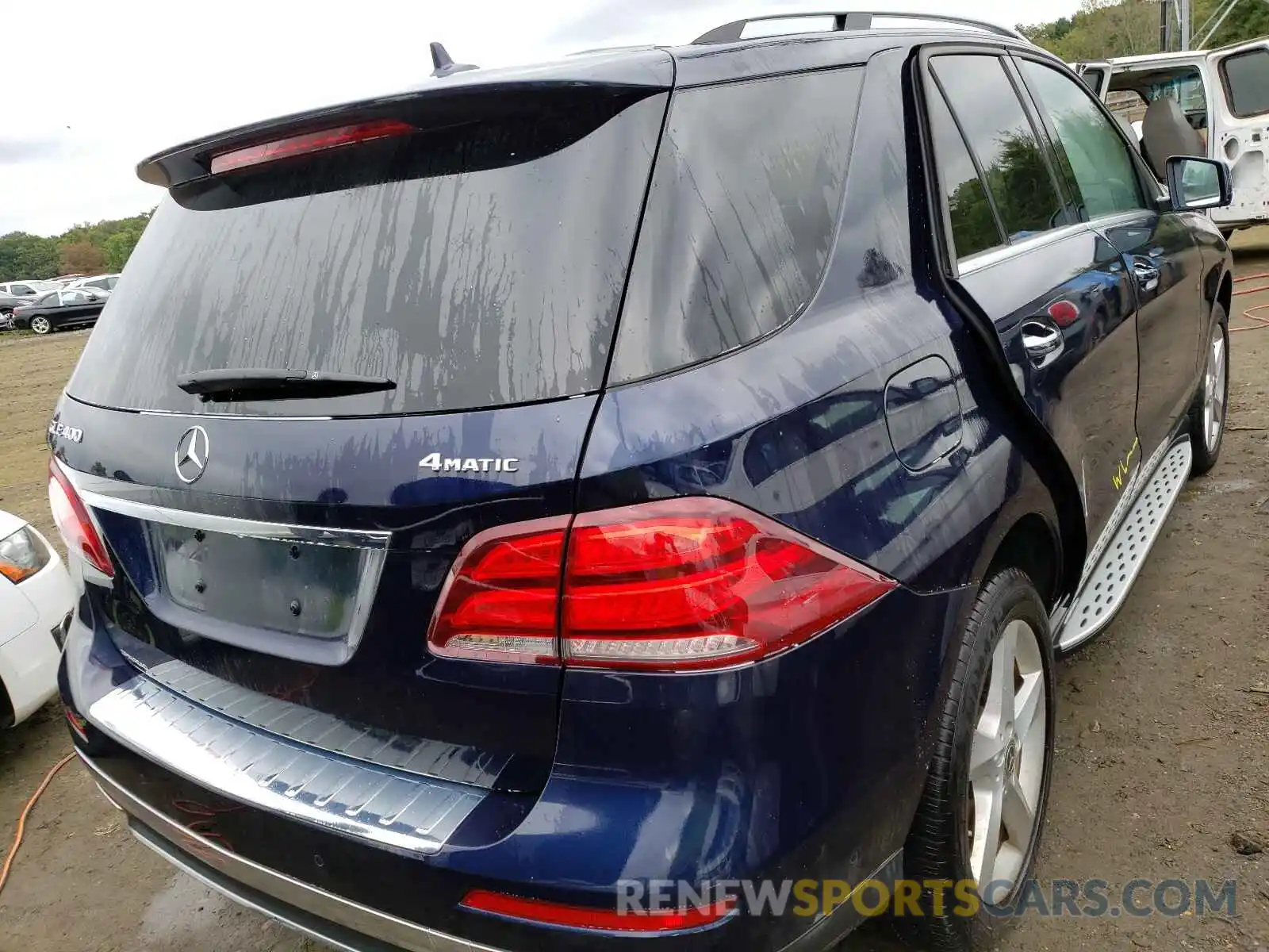 4 Photograph of a damaged car 4JGDA5GBXKB215049 MERCEDES-BENZ GLE-CLASS 2019