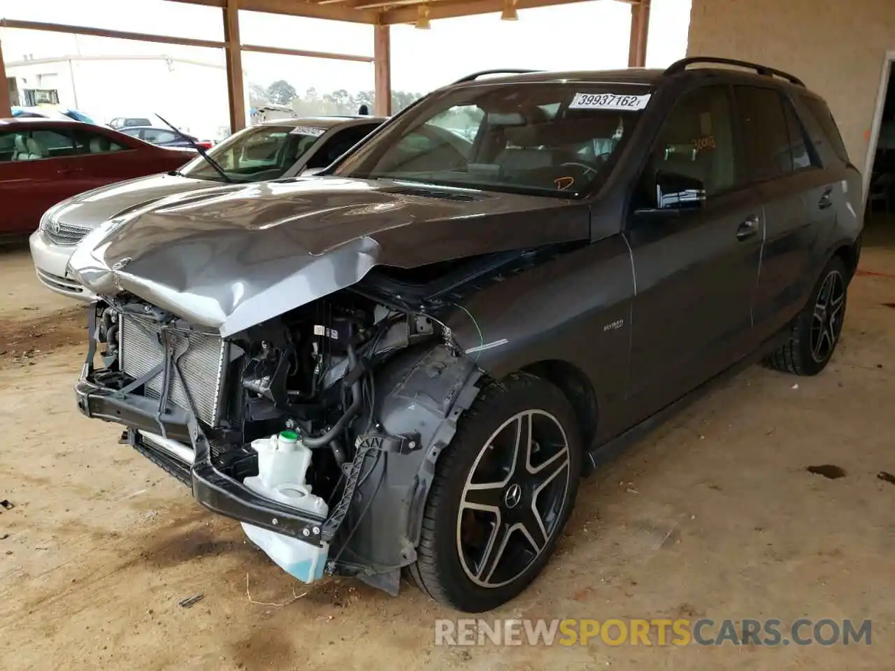 2 Photograph of a damaged car 4JGDA6EB6KB190062 MERCEDES-BENZ GLE-CLASS 2019