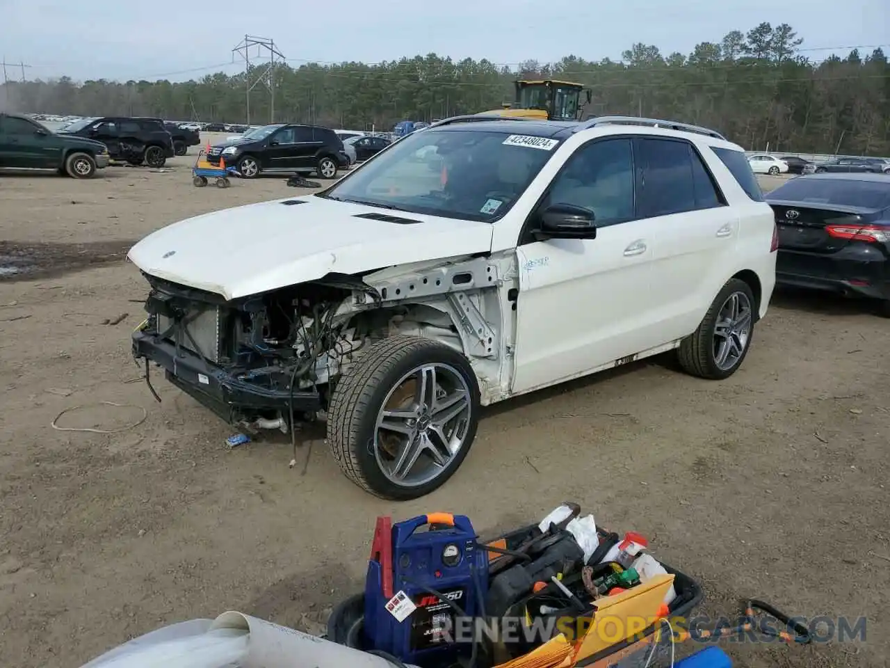 1 Photograph of a damaged car 4JGDA6EB7KB193360 MERCEDES-BENZ GLE-CLASS 2019