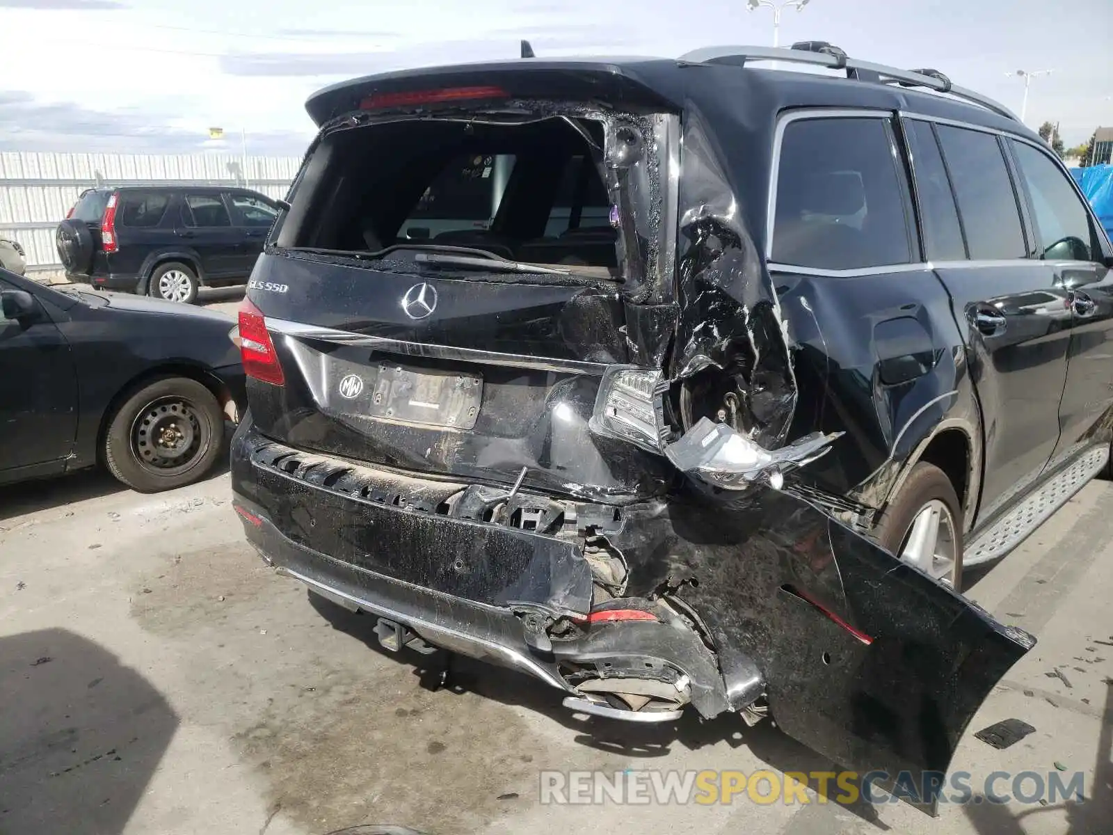 9 Photograph of a damaged car 4JGDF7DE9KB228600 MERCEDES-BENZ GLE-CLASS 2019