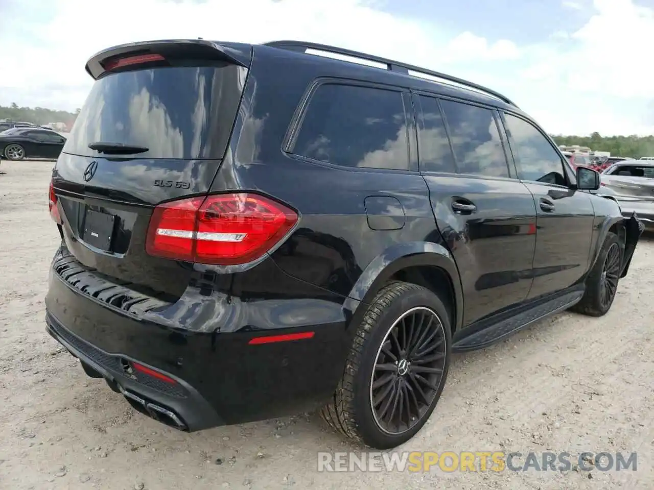 4 Photograph of a damaged car 4JGDF7FE3KB209313 MERCEDES-BENZ GLE-CLASS 2019