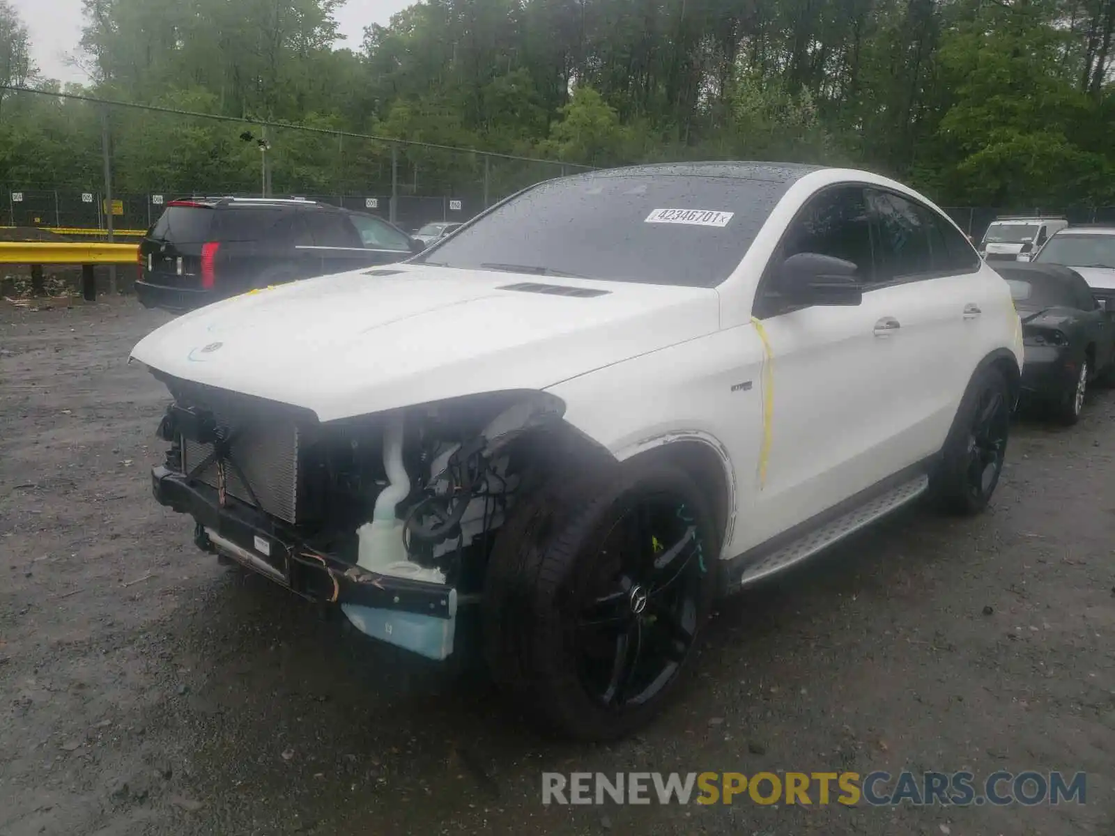 2 Photograph of a damaged car 4JGED6EB0KA129257 MERCEDES-BENZ GLE-CLASS 2019