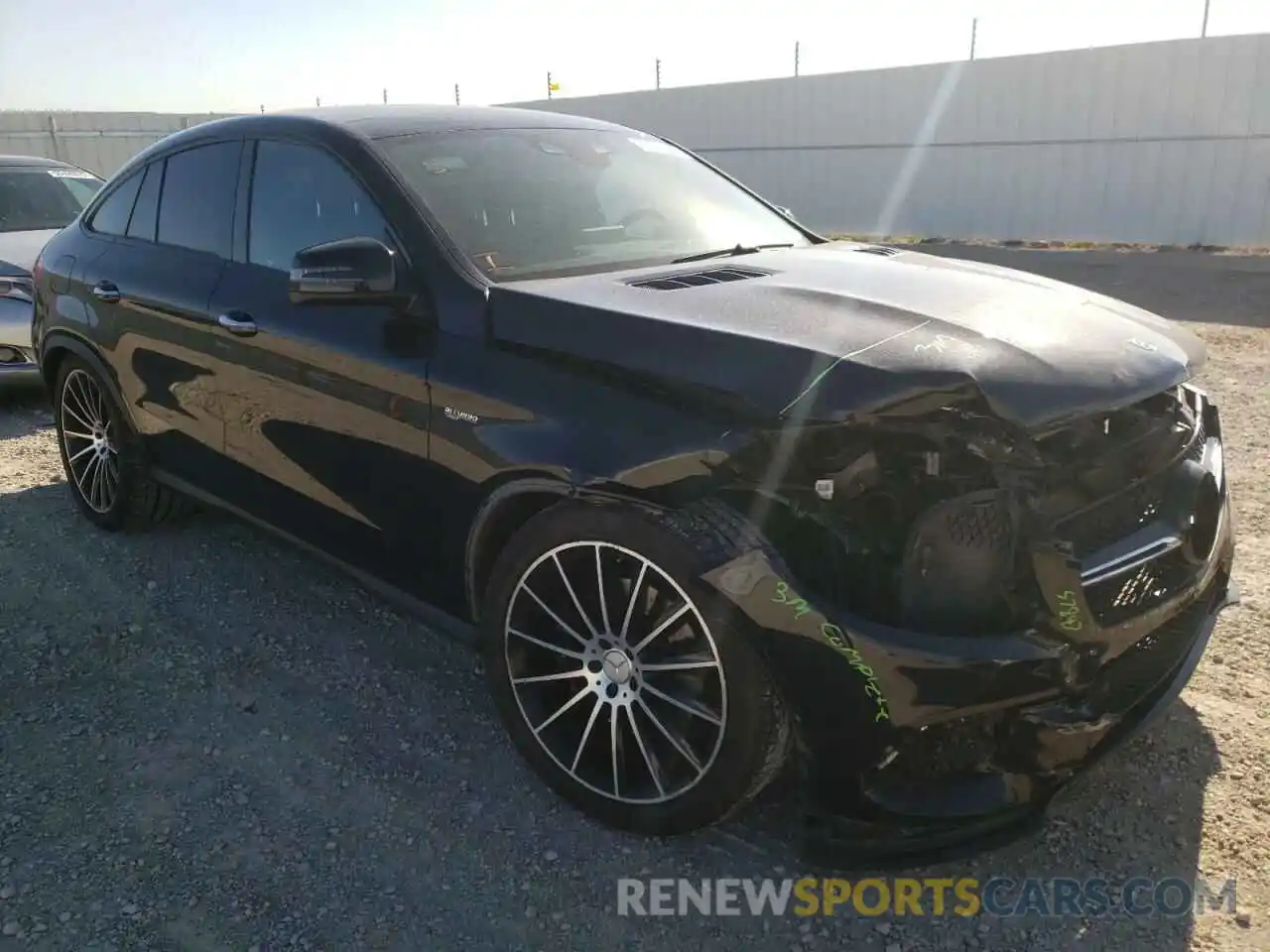 1 Photograph of a damaged car 4JGED6EB0KA137682 MERCEDES-BENZ GLE-CLASS 2019