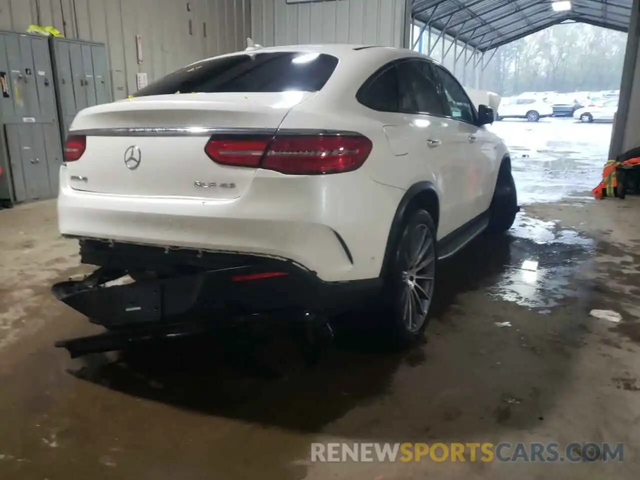 4 Photograph of a damaged car 4JGED6EB1KA147900 MERCEDES-BENZ GLE-CLASS 2019